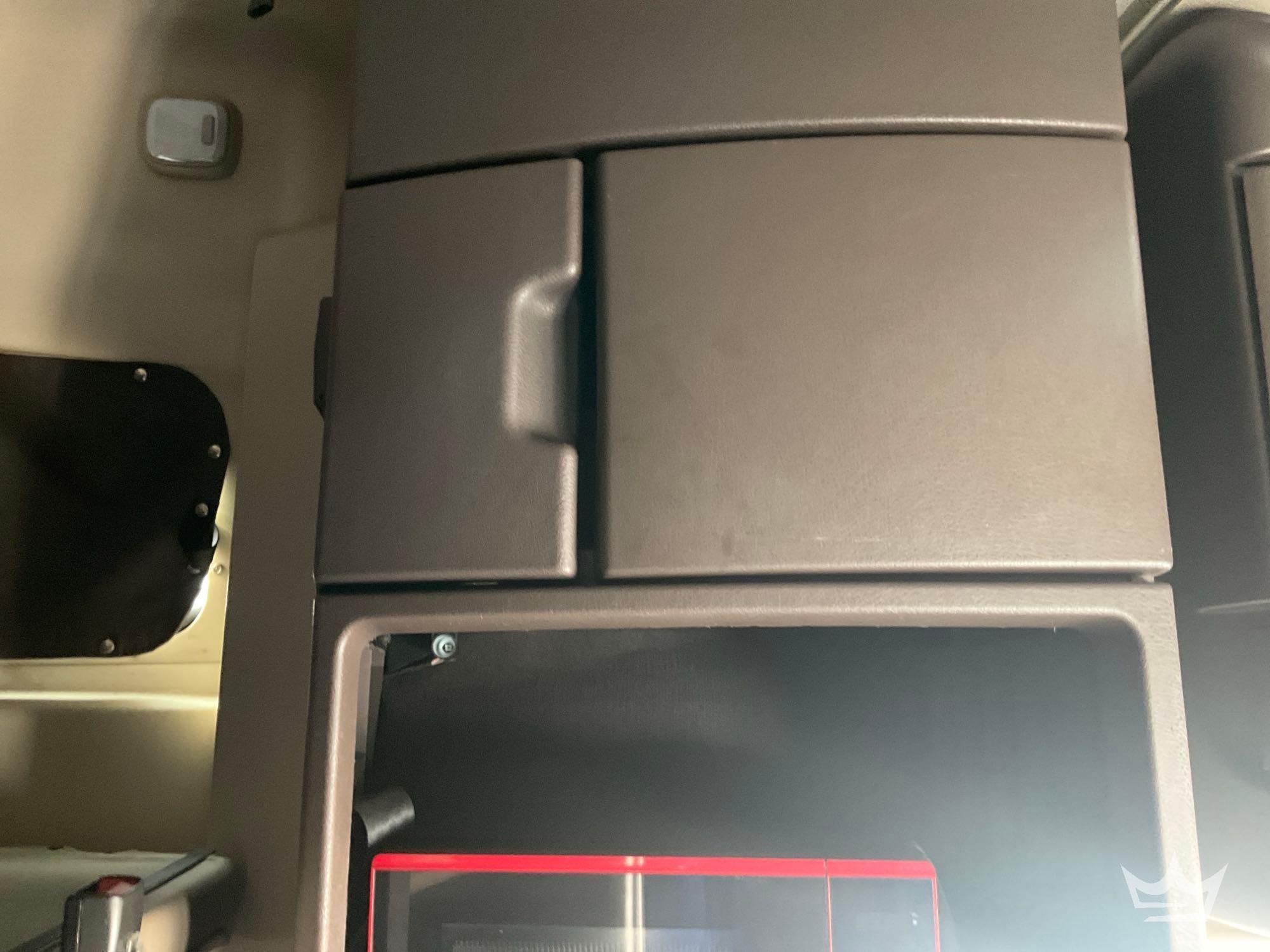 2016 Volvo VNL