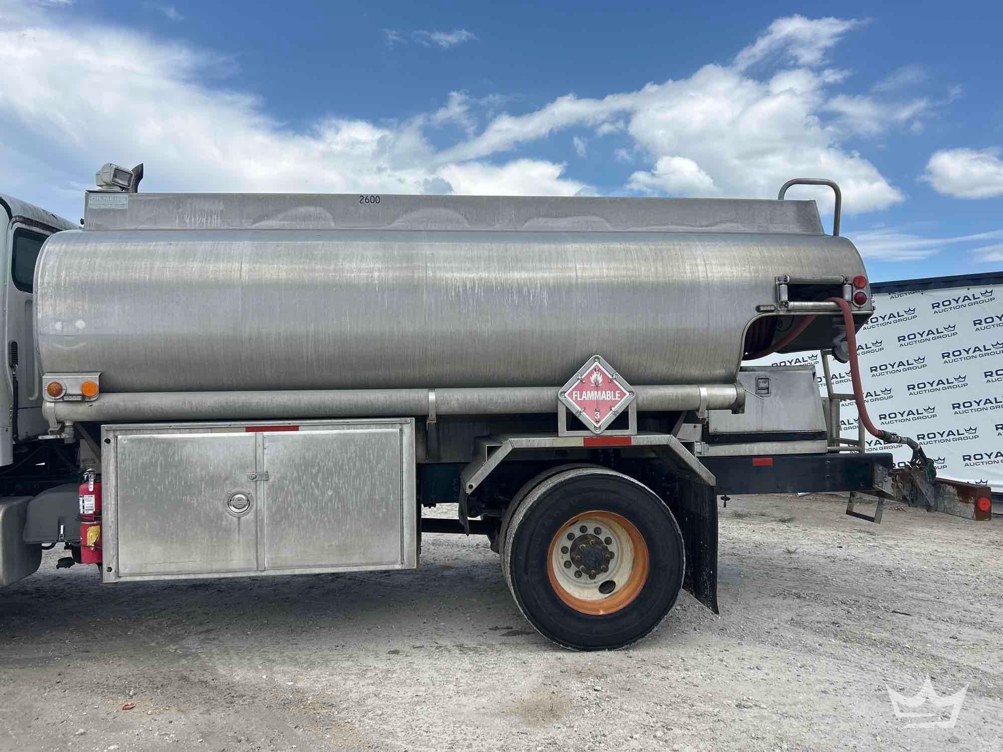 2009 Freightliner M2 106