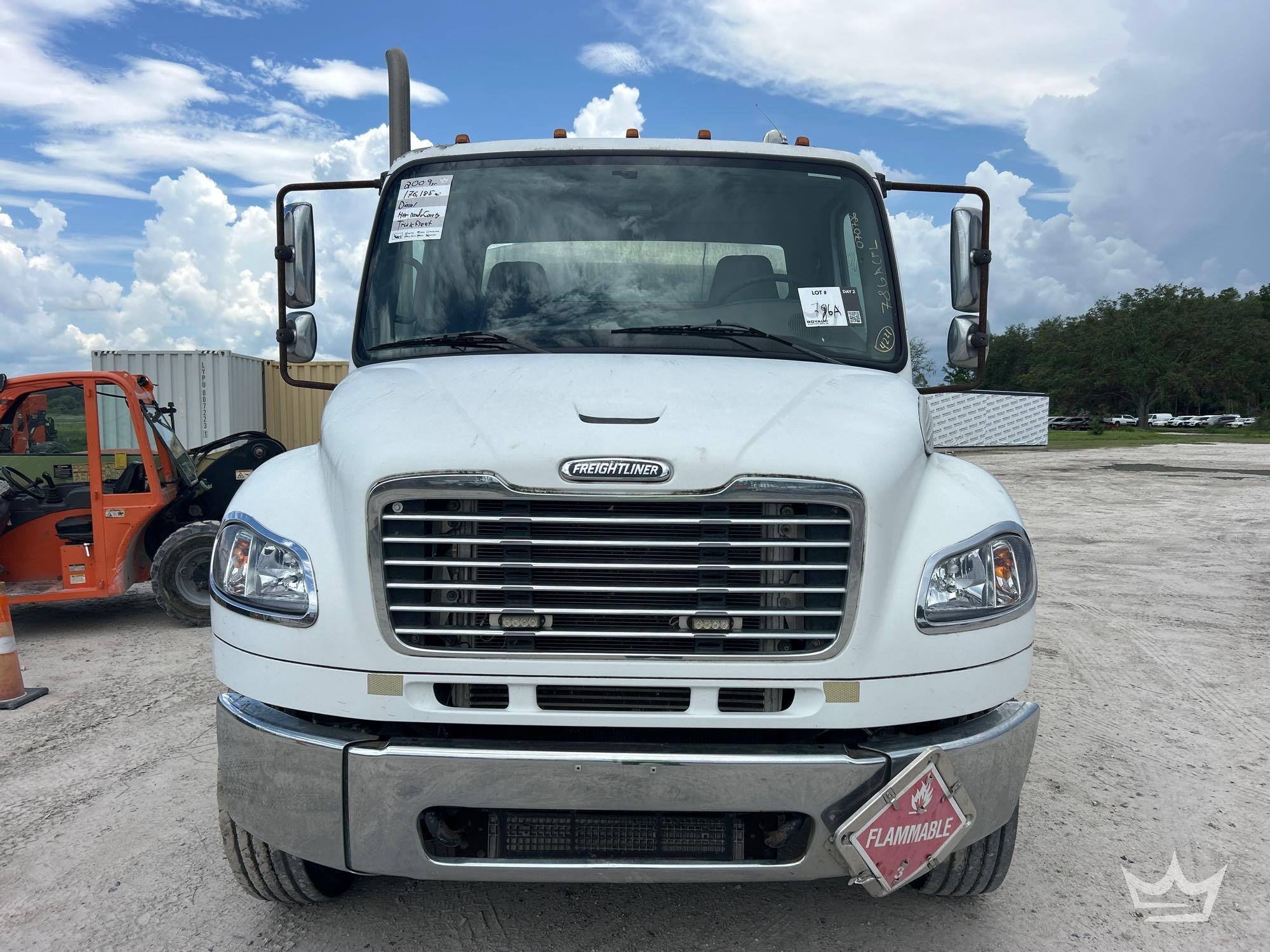 2009 Freightliner M2 106