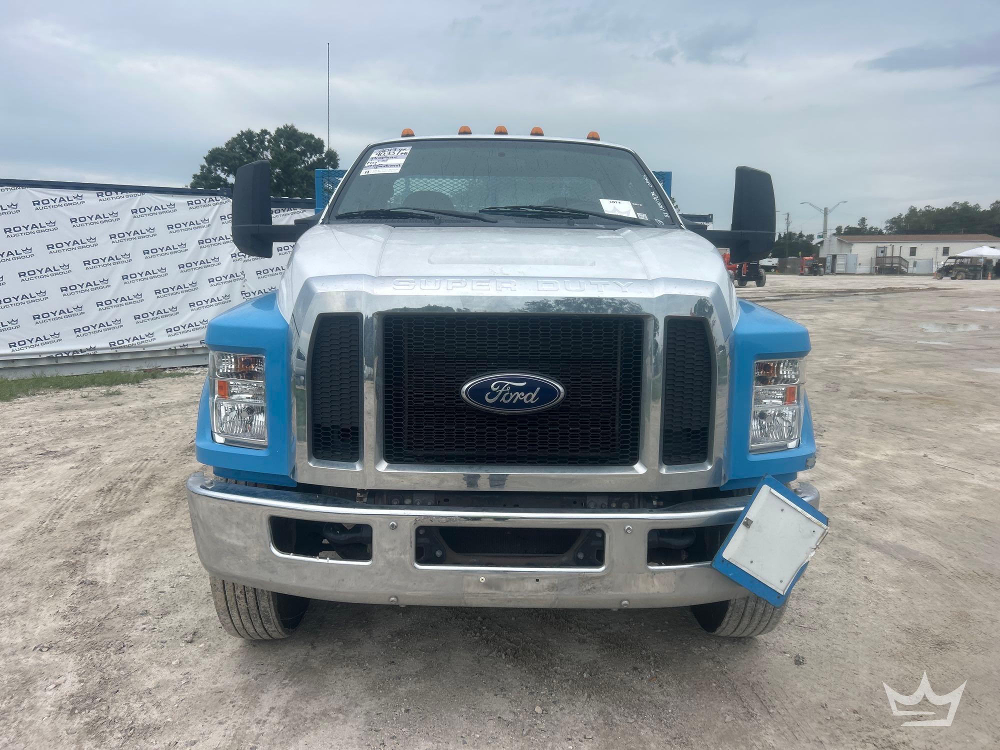 2019 Ford F750