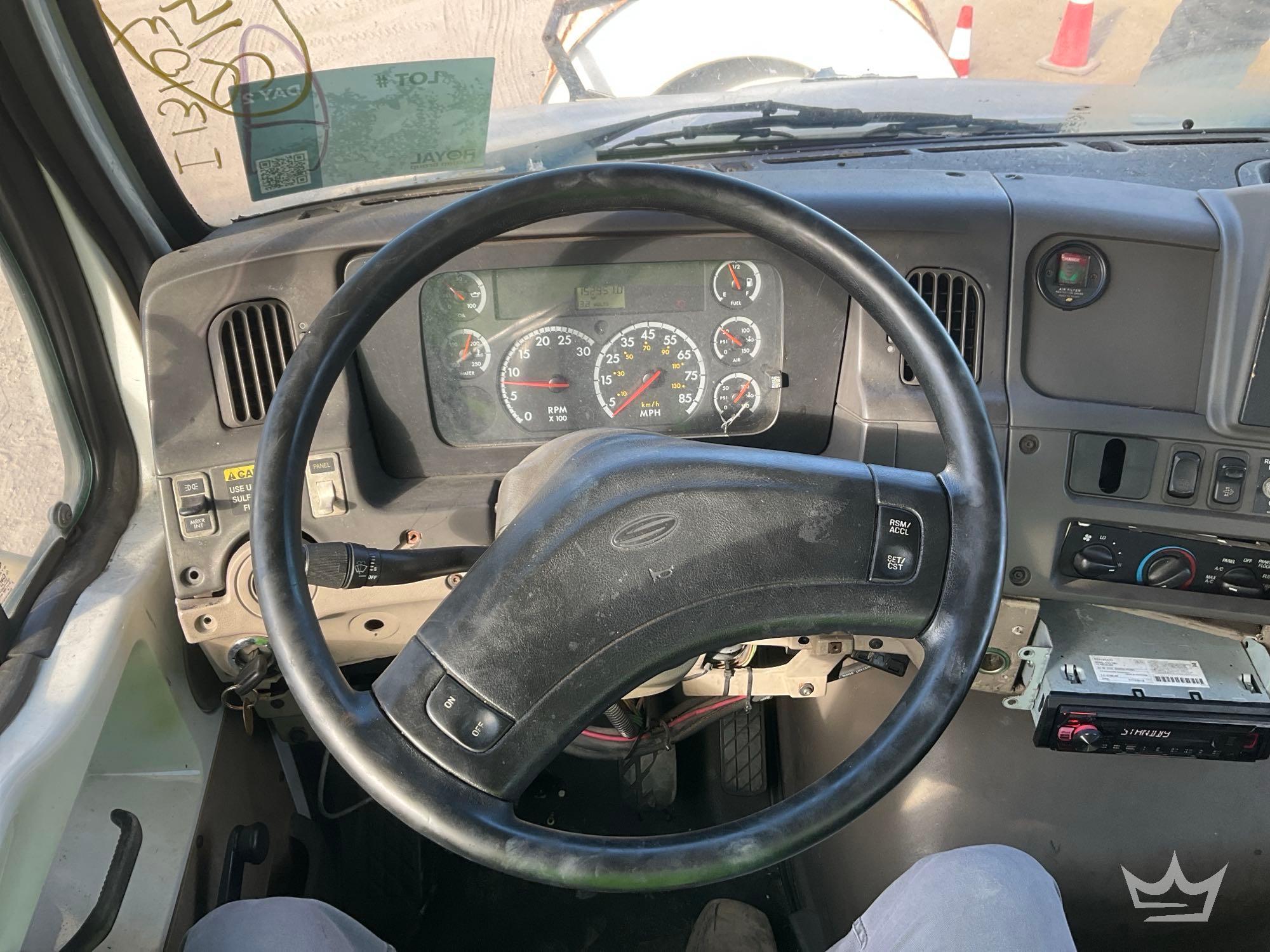 2008 Sterling L7500