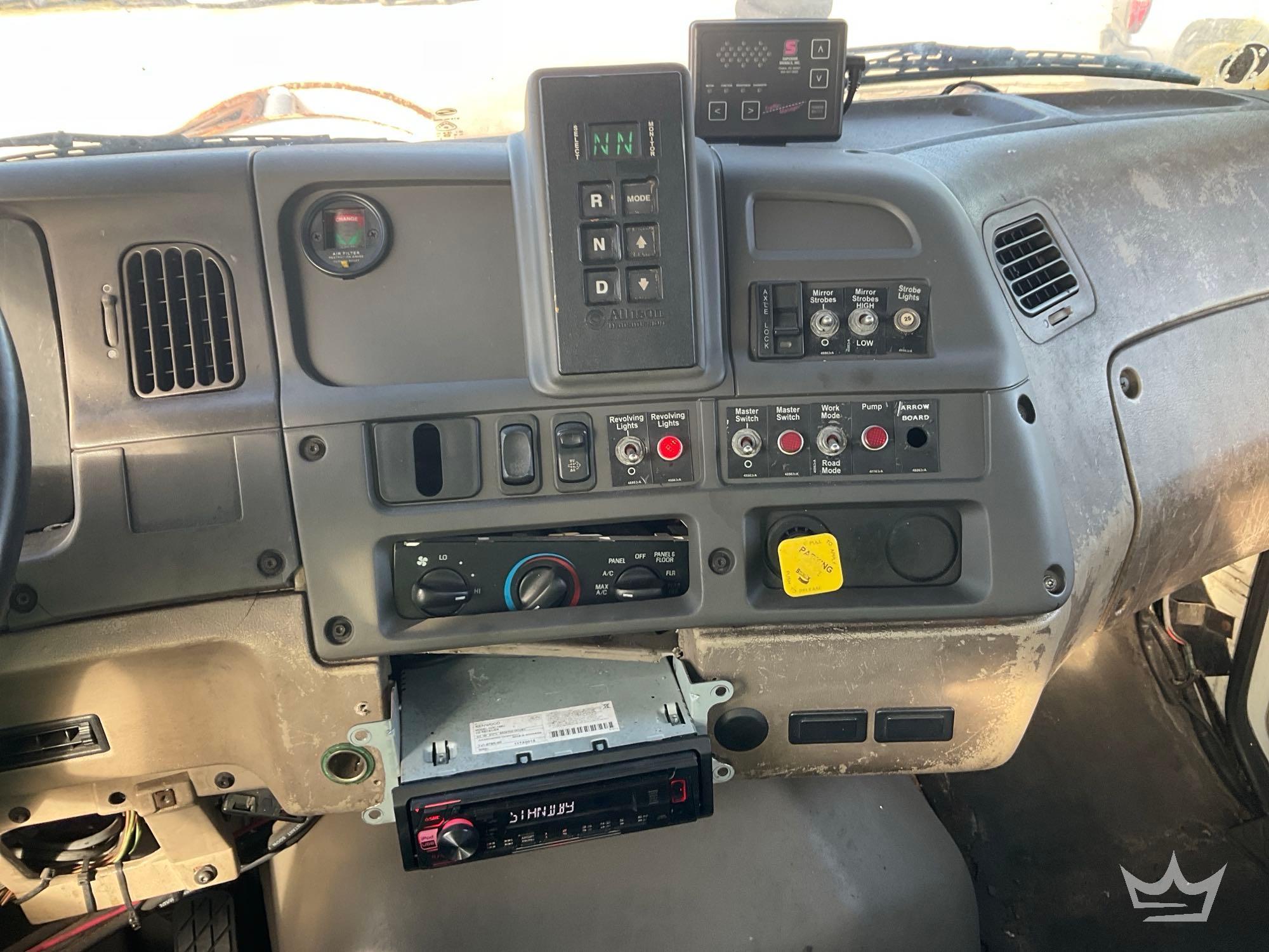 2008 Sterling L7500