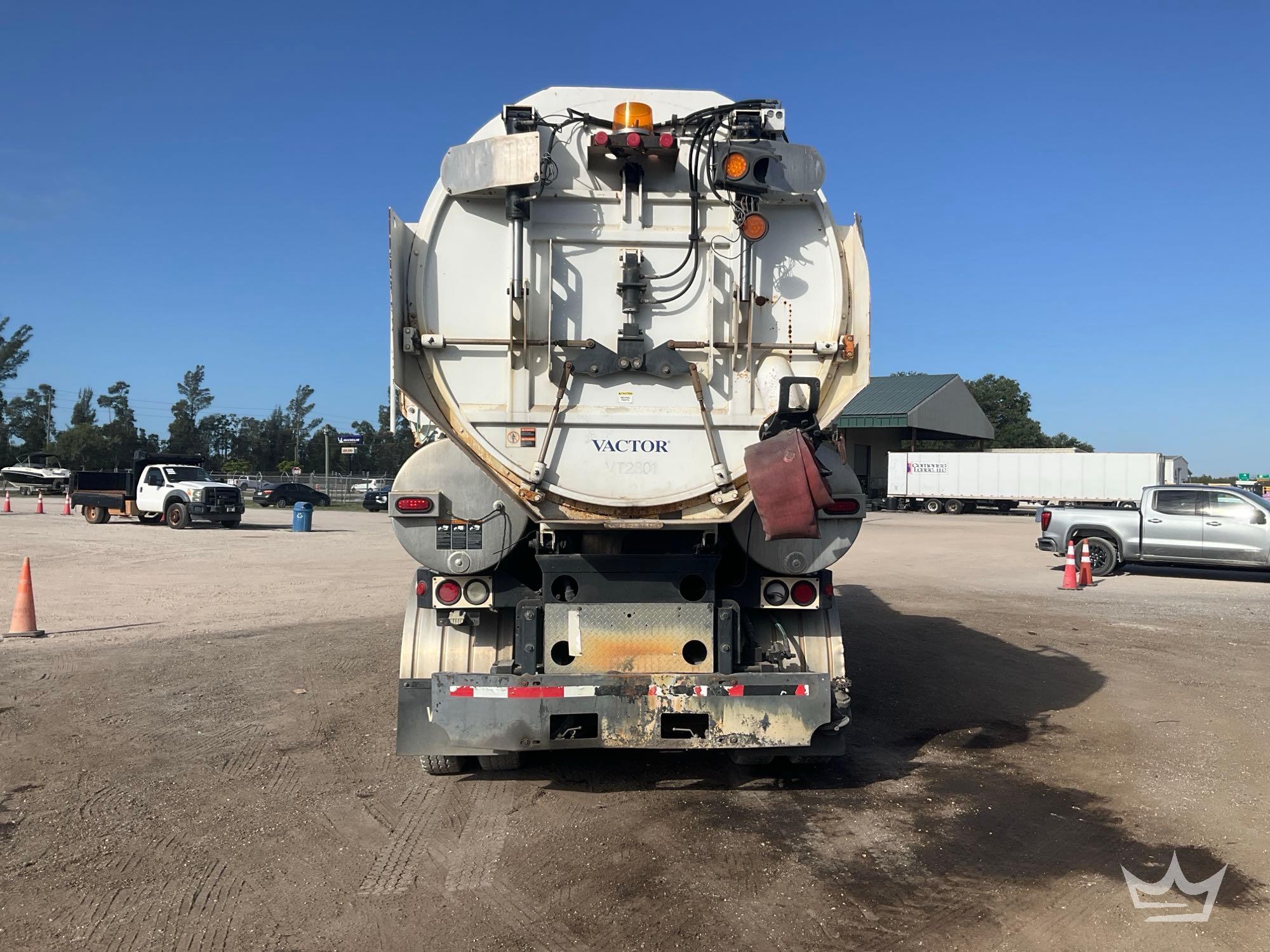 2008 Sterling L7500
