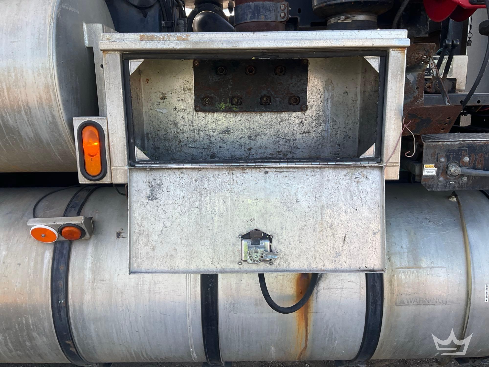 2008 Sterling L7500
