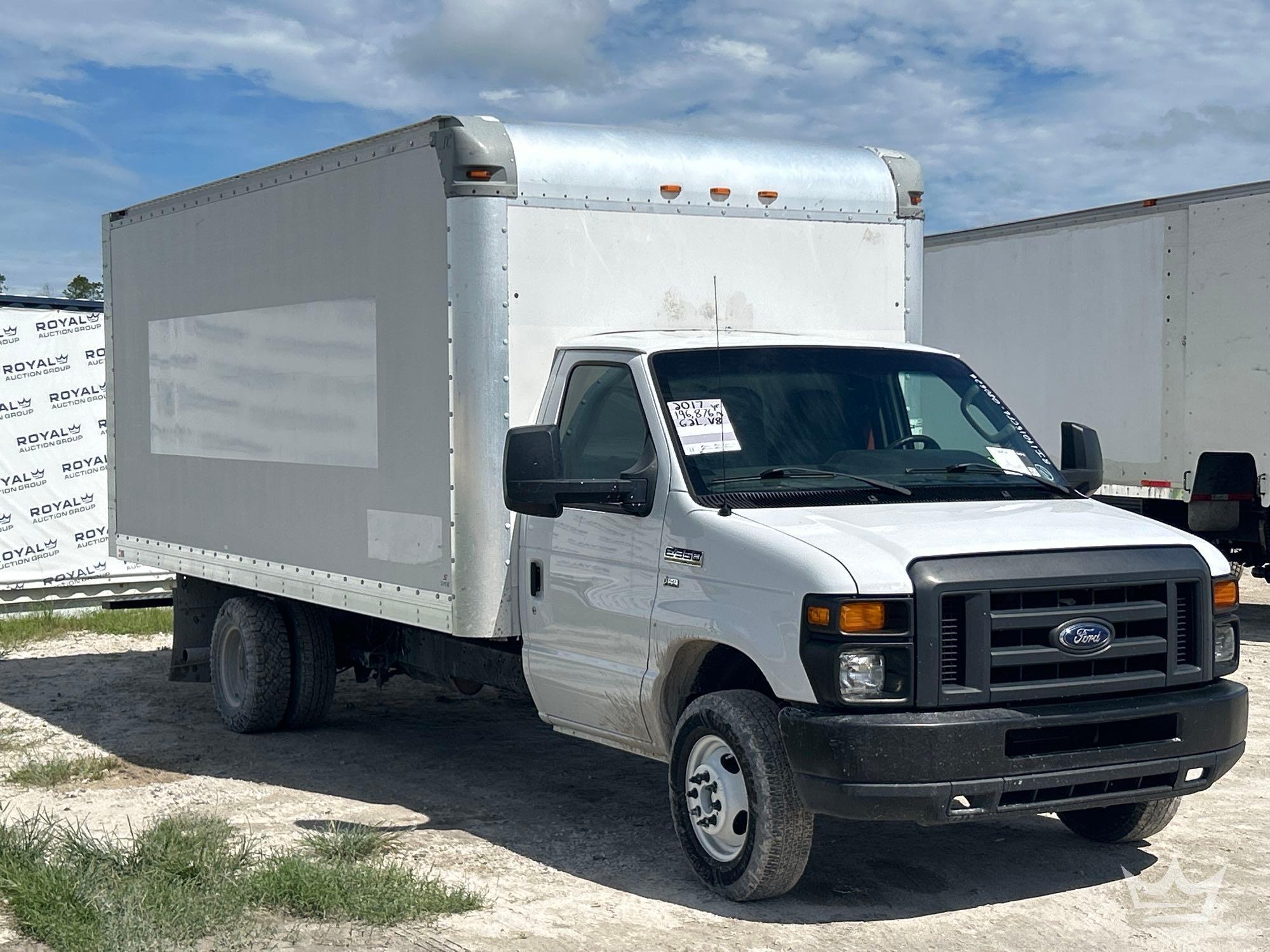 2017 Ford E350