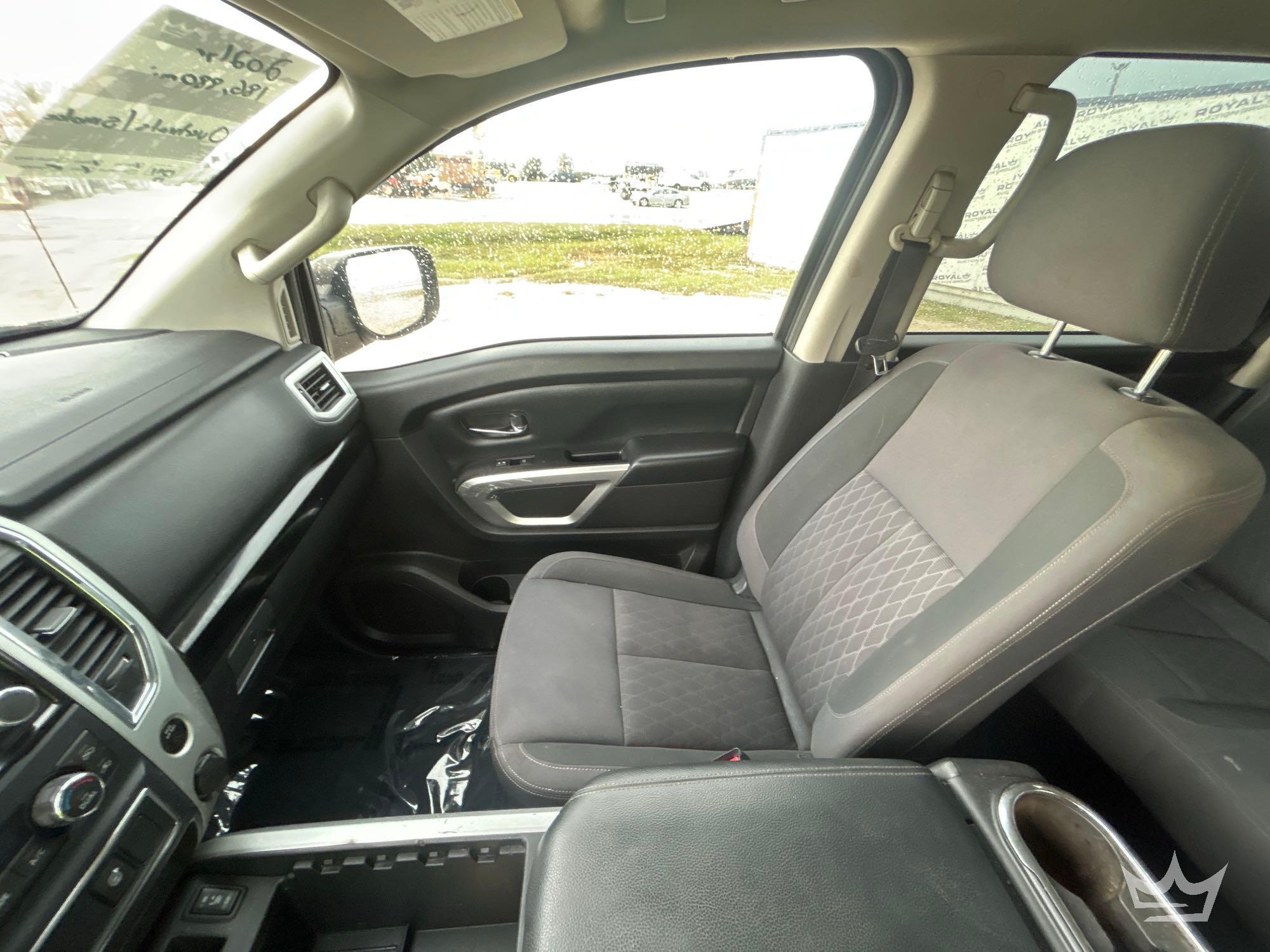 2021 Nissan Titan