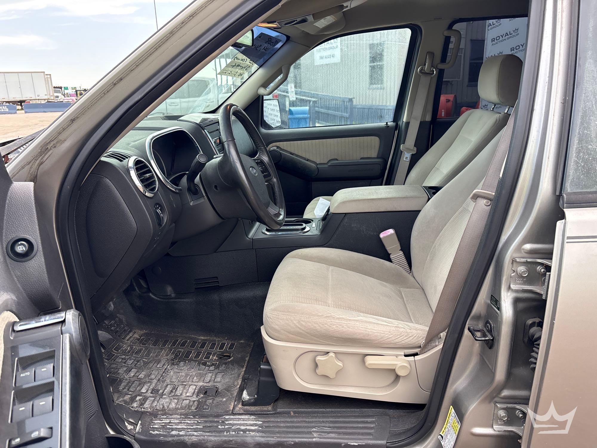 2008 Ford Explorer Sport Trac