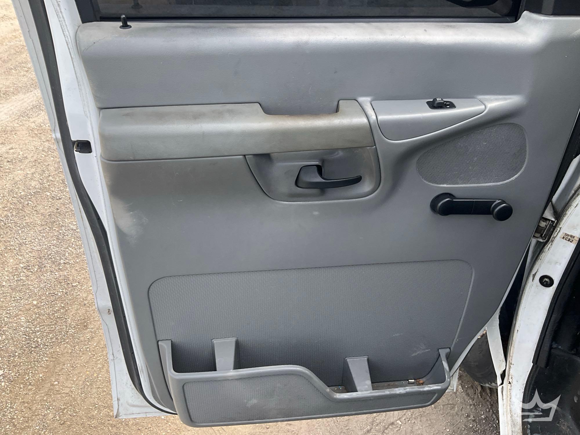 2003 Ford E-350