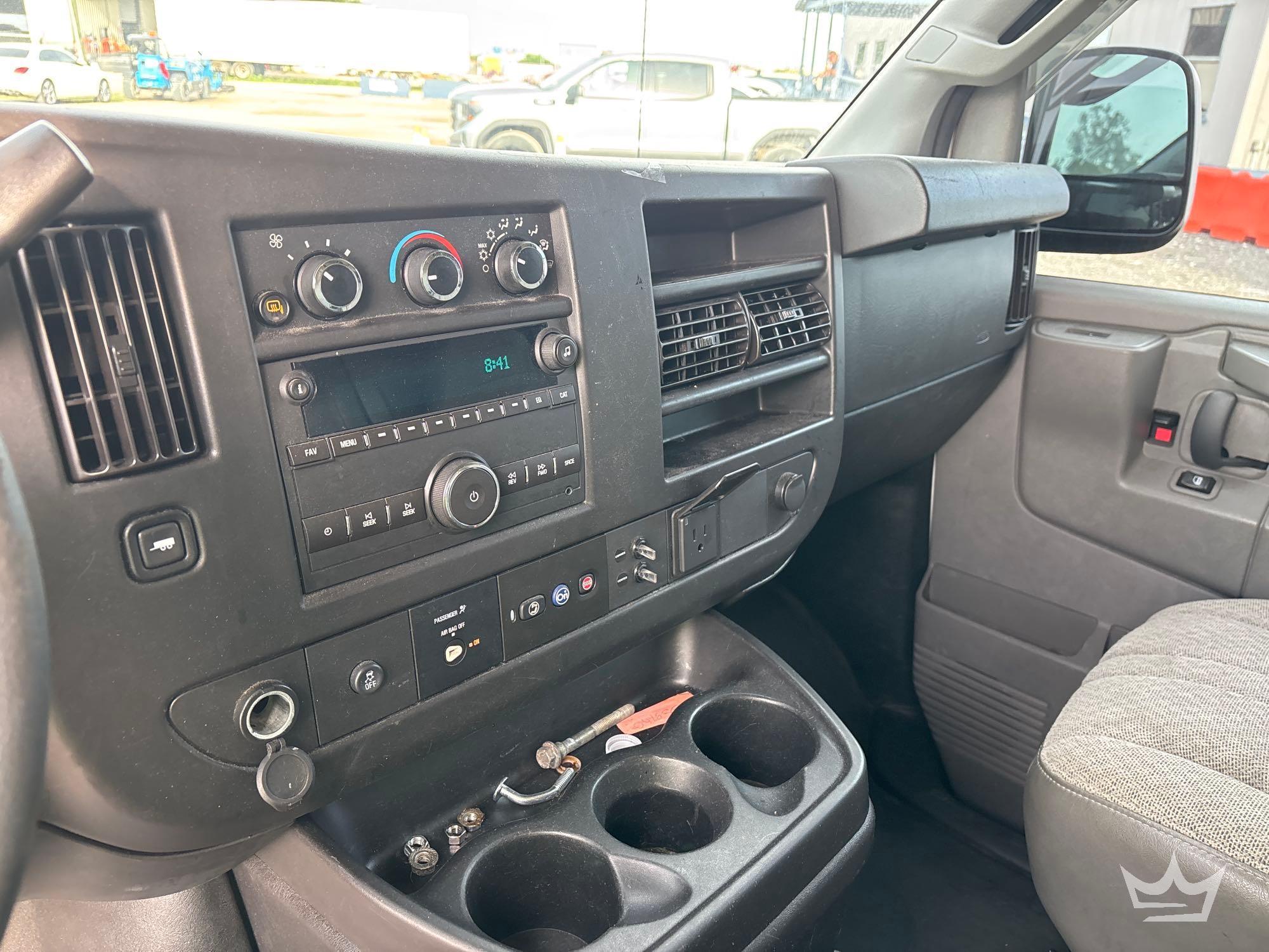 2019 Chevrolet EXPRESS 2500
