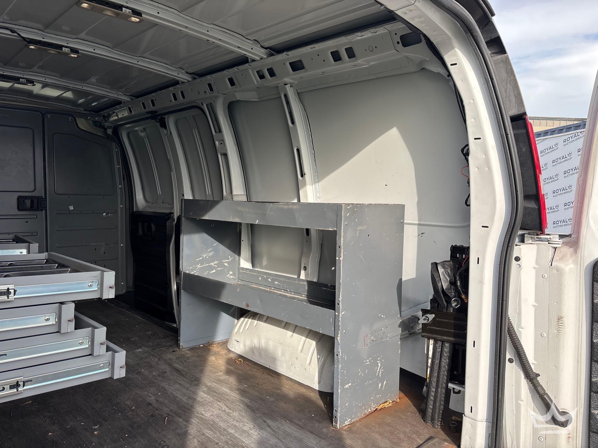 2019 Chevrolet EXPRESS 2500