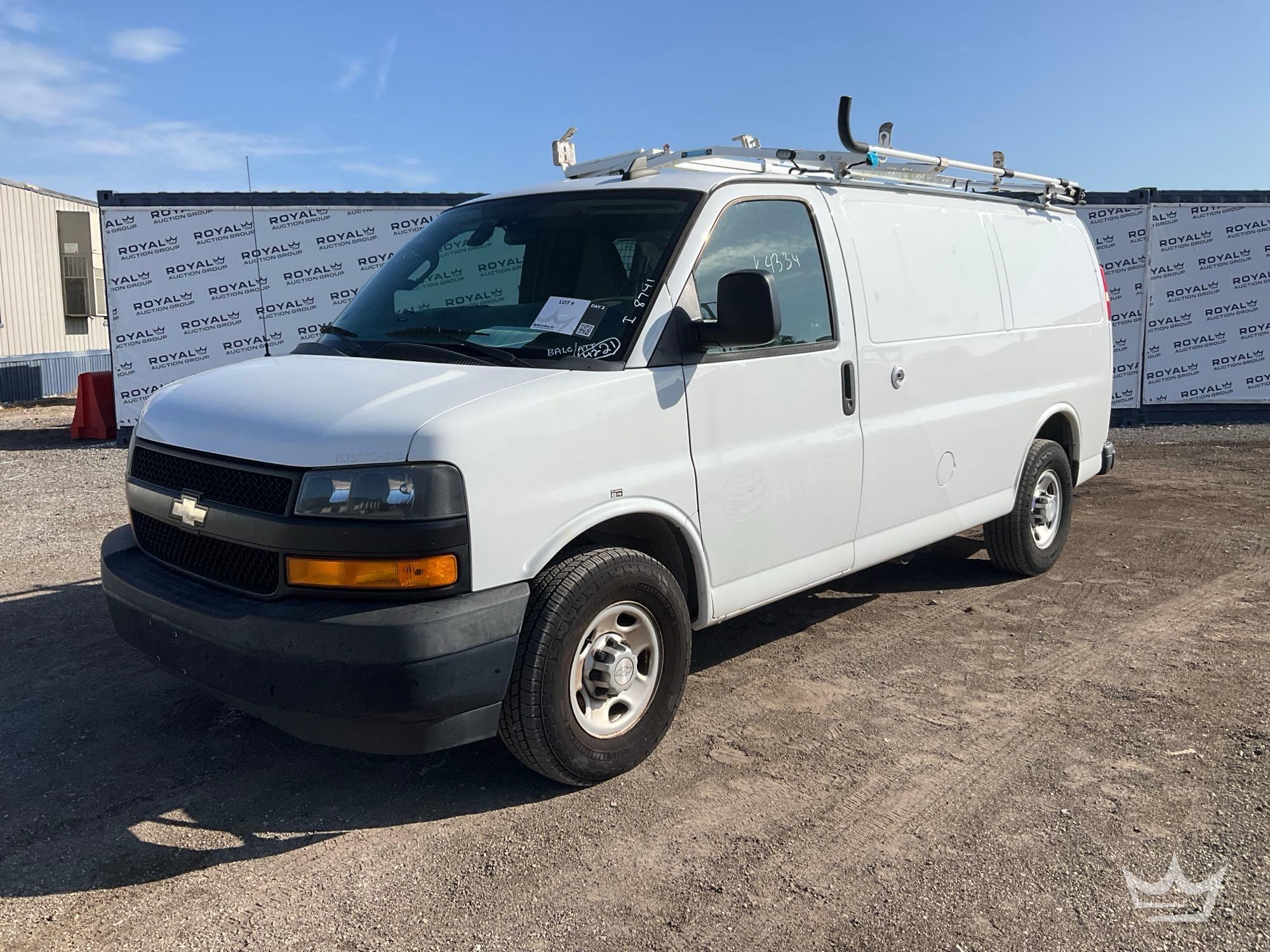 Photo of a 2018 Chevrolet Express 2500