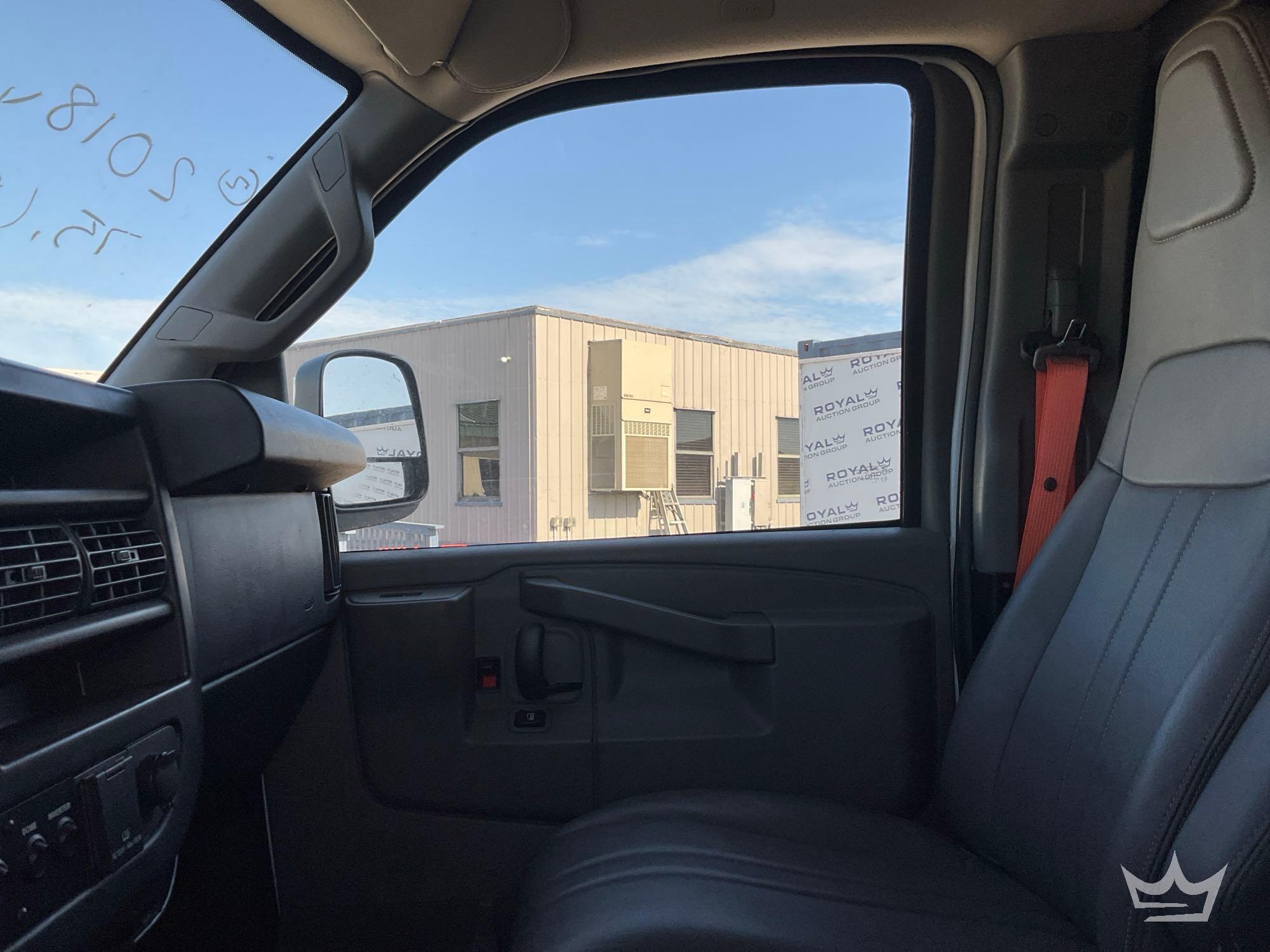 2018 Chevrolet EXPRESS 2500