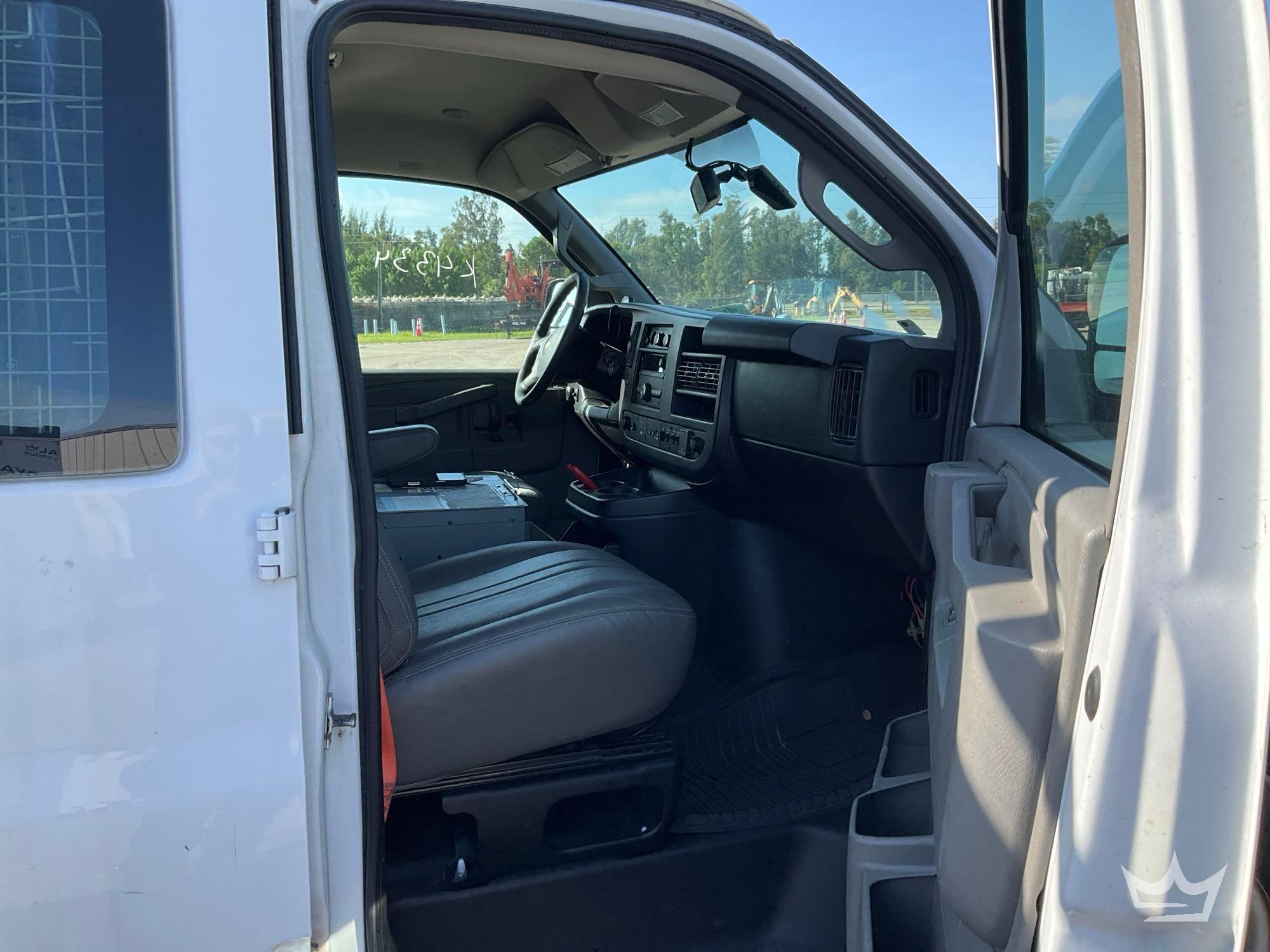 2018 Chevrolet EXPRESS 2500