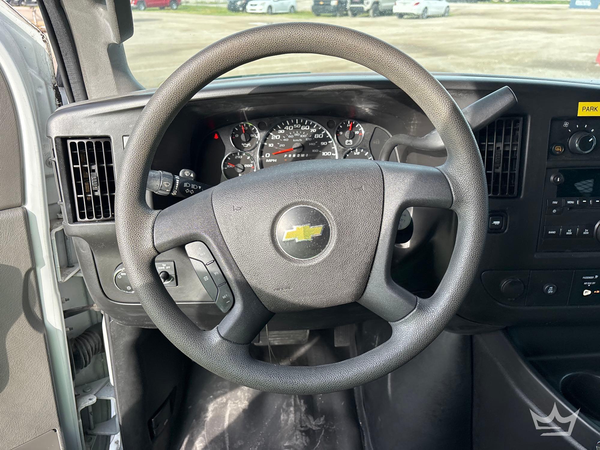 2017 Chevrolet EXPRESS 2500
