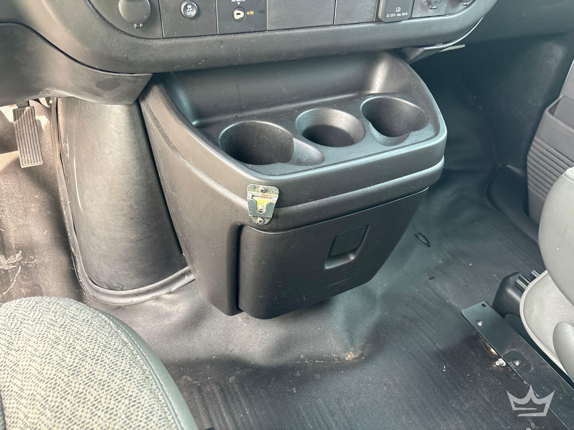 2017 Chevrolet EXPRESS 2500