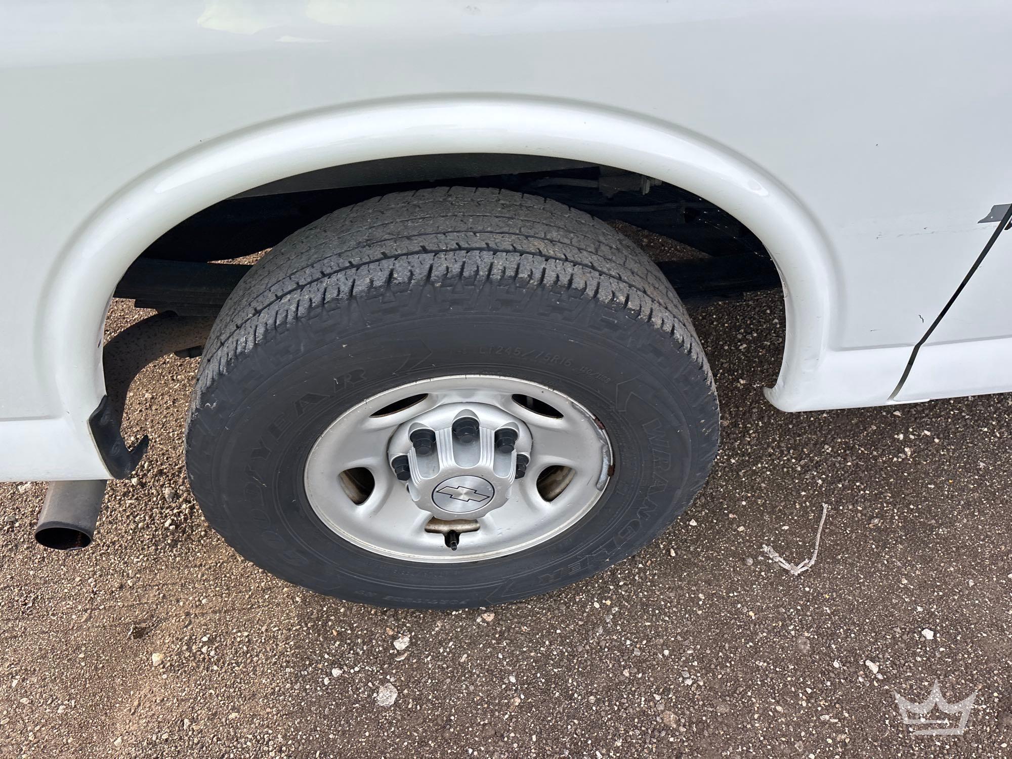 2017 Chevrolet EXPRESS 2500