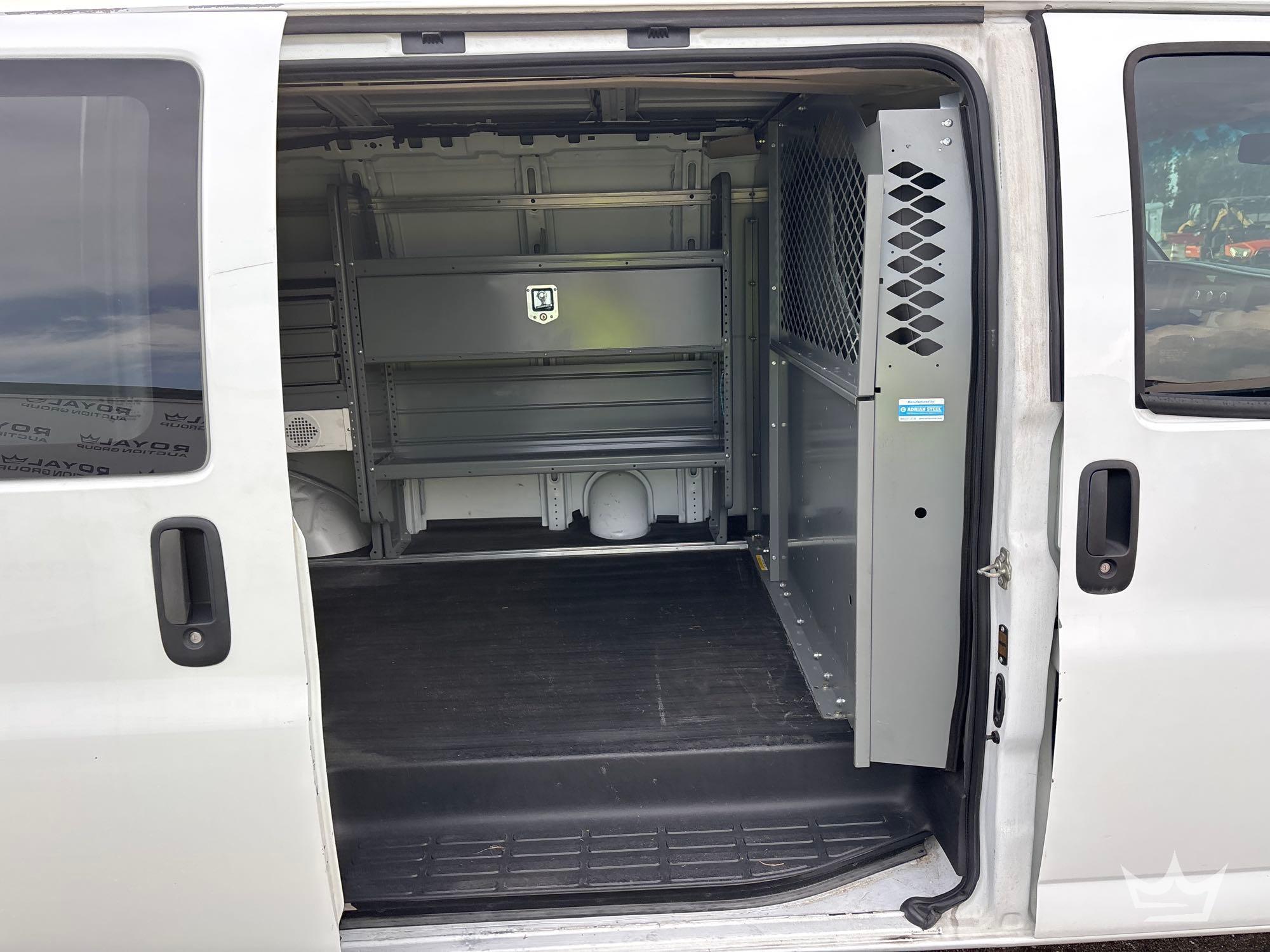 2017 Chevrolet EXPRESS 2500