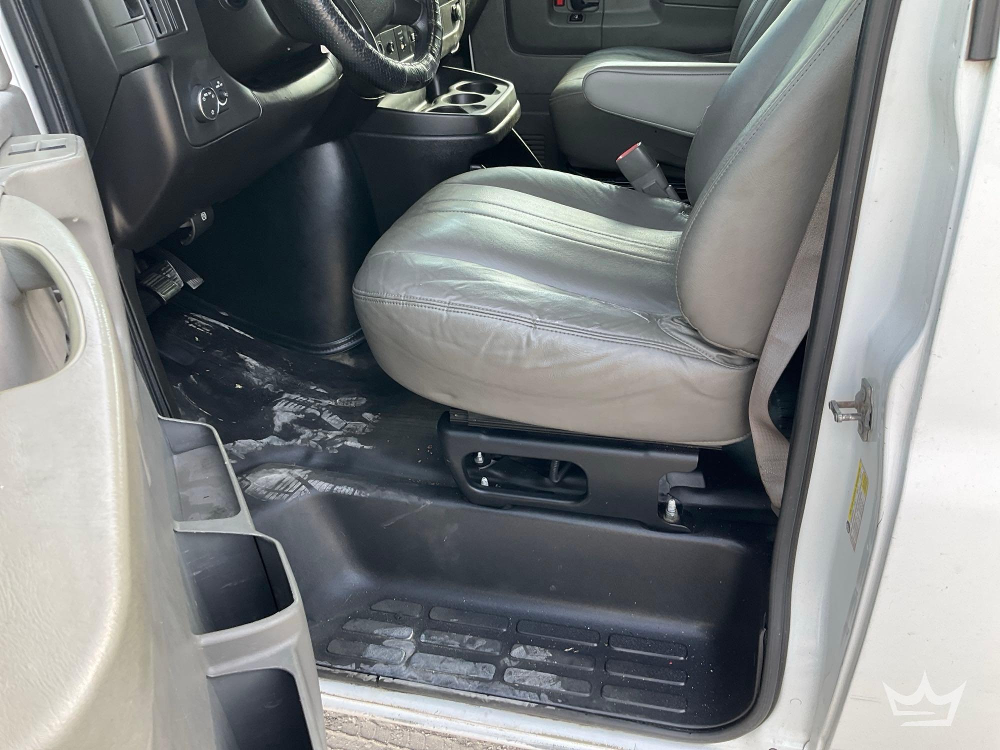 2014 Chevrolet EXPRESS 2500