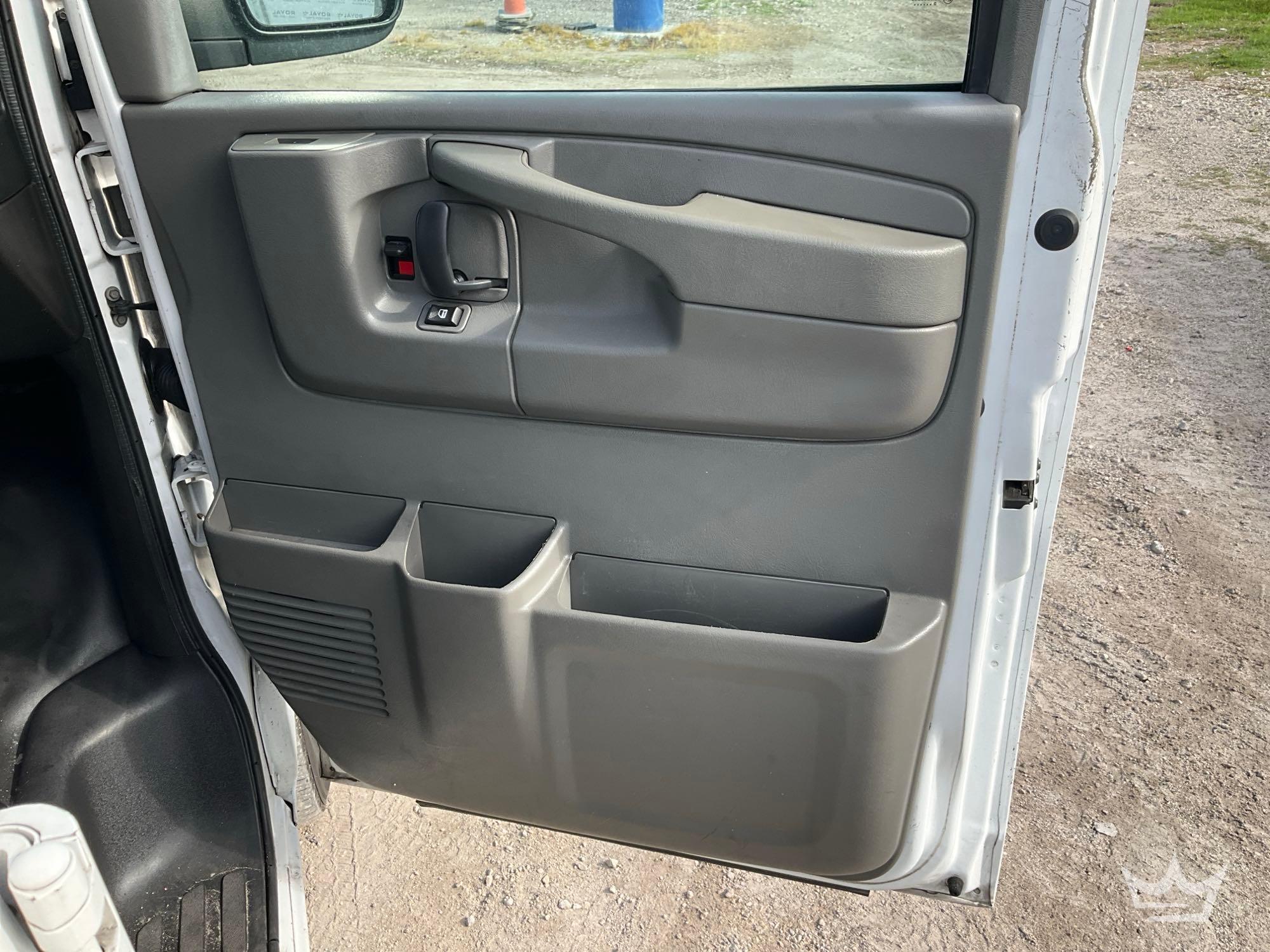 2014 Chevrolet EXPRESS 2500