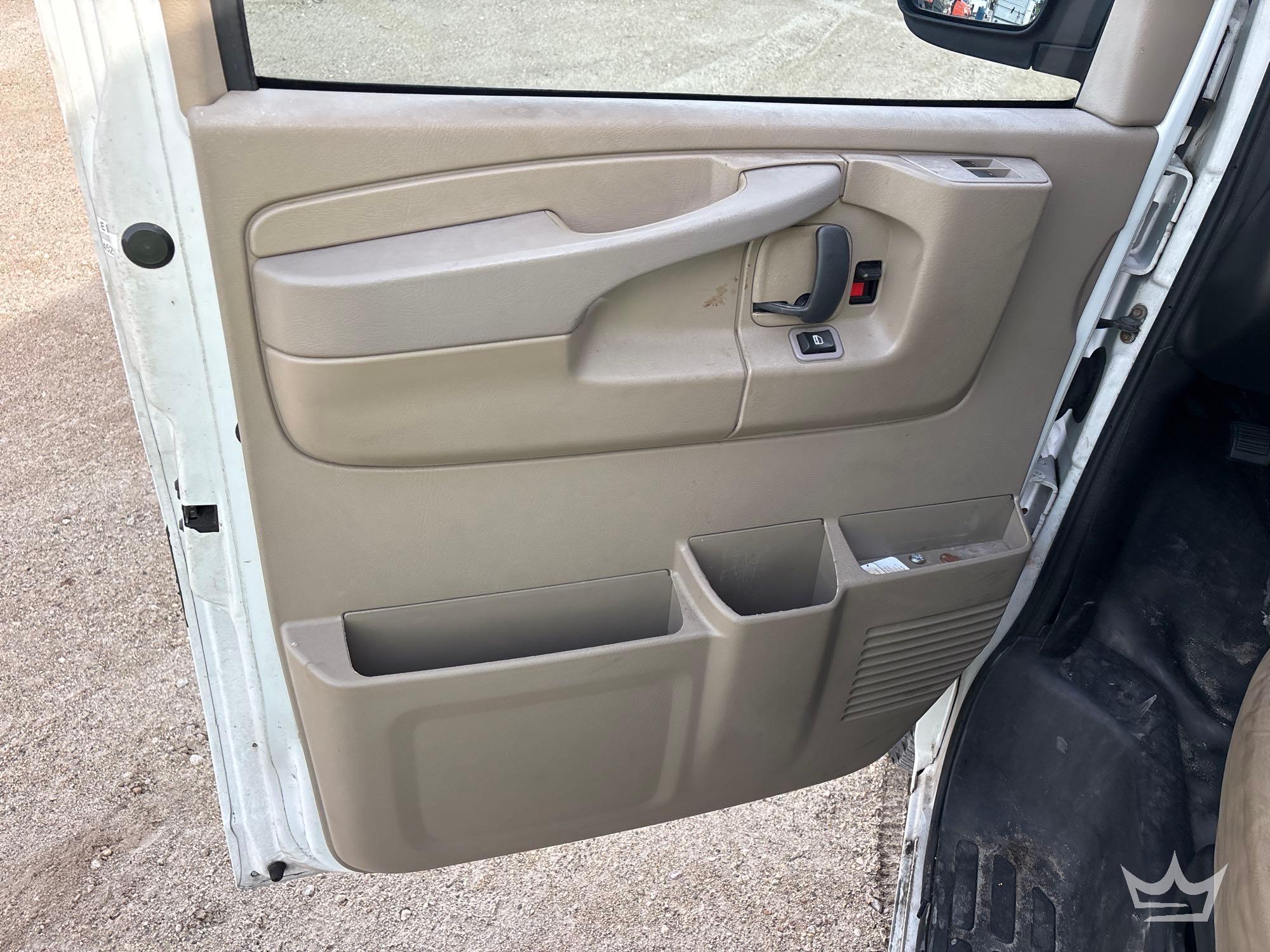 2014 Chevrolet EXPRESS 2500