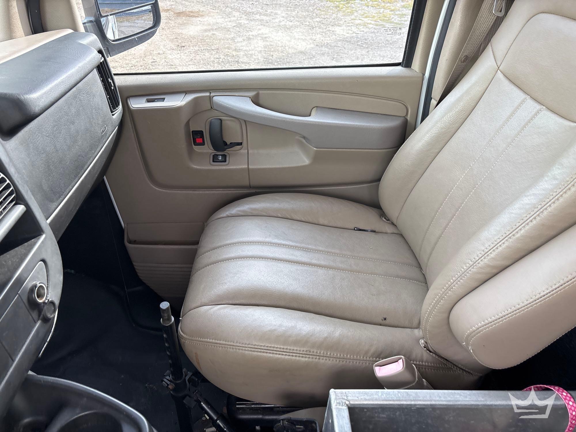 2014 Chevrolet EXPRESS 2500