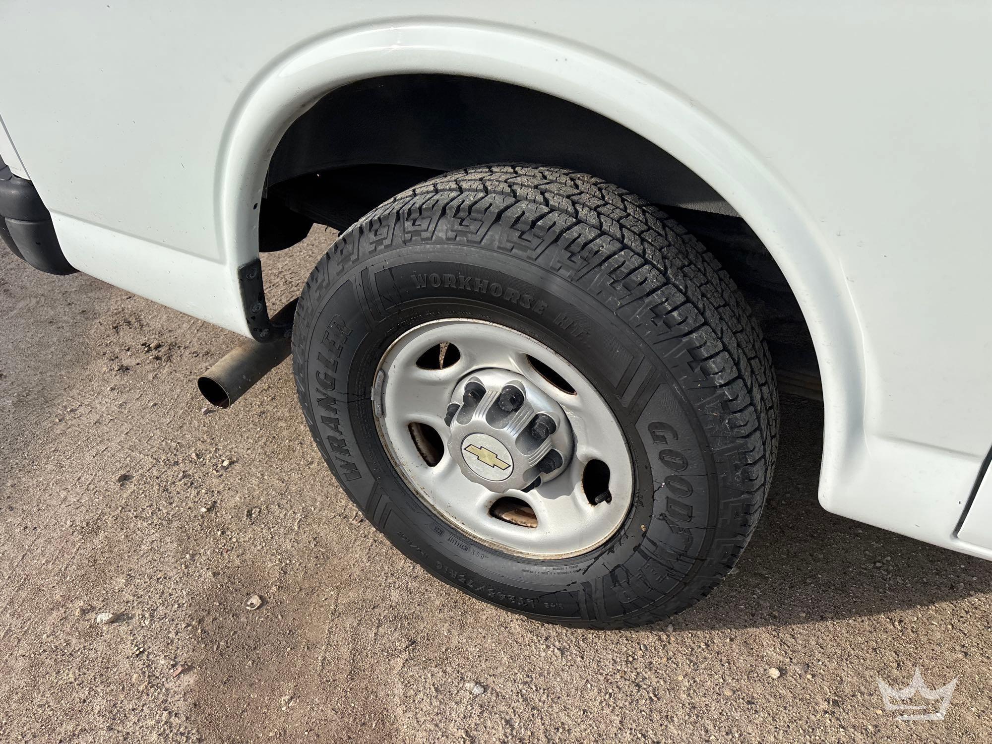 2014 Chevrolet EXPRESS 2500