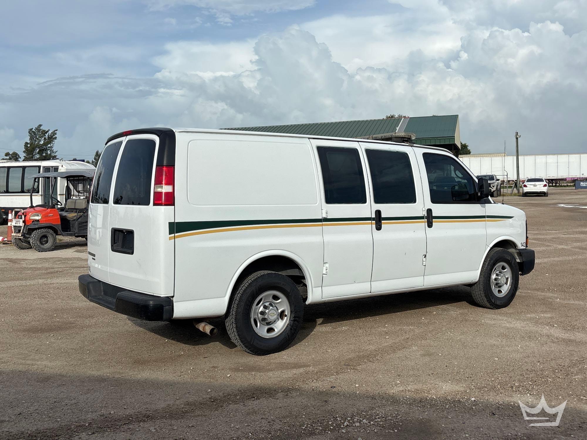 2014 Chevrolet EXPRESS 2500