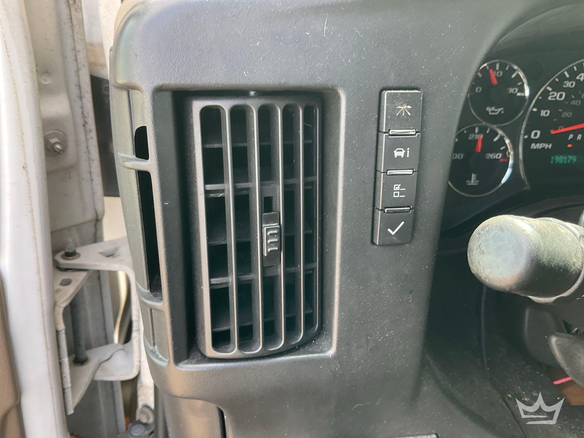 2014 Chevrolet EXPRESS 2500