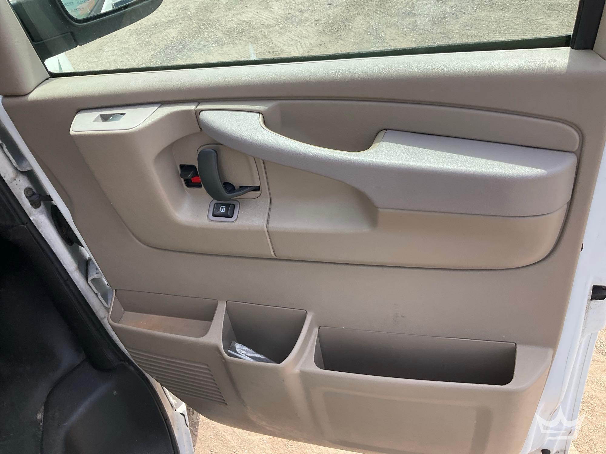 2014 Chevrolet EXPRESS 2500
