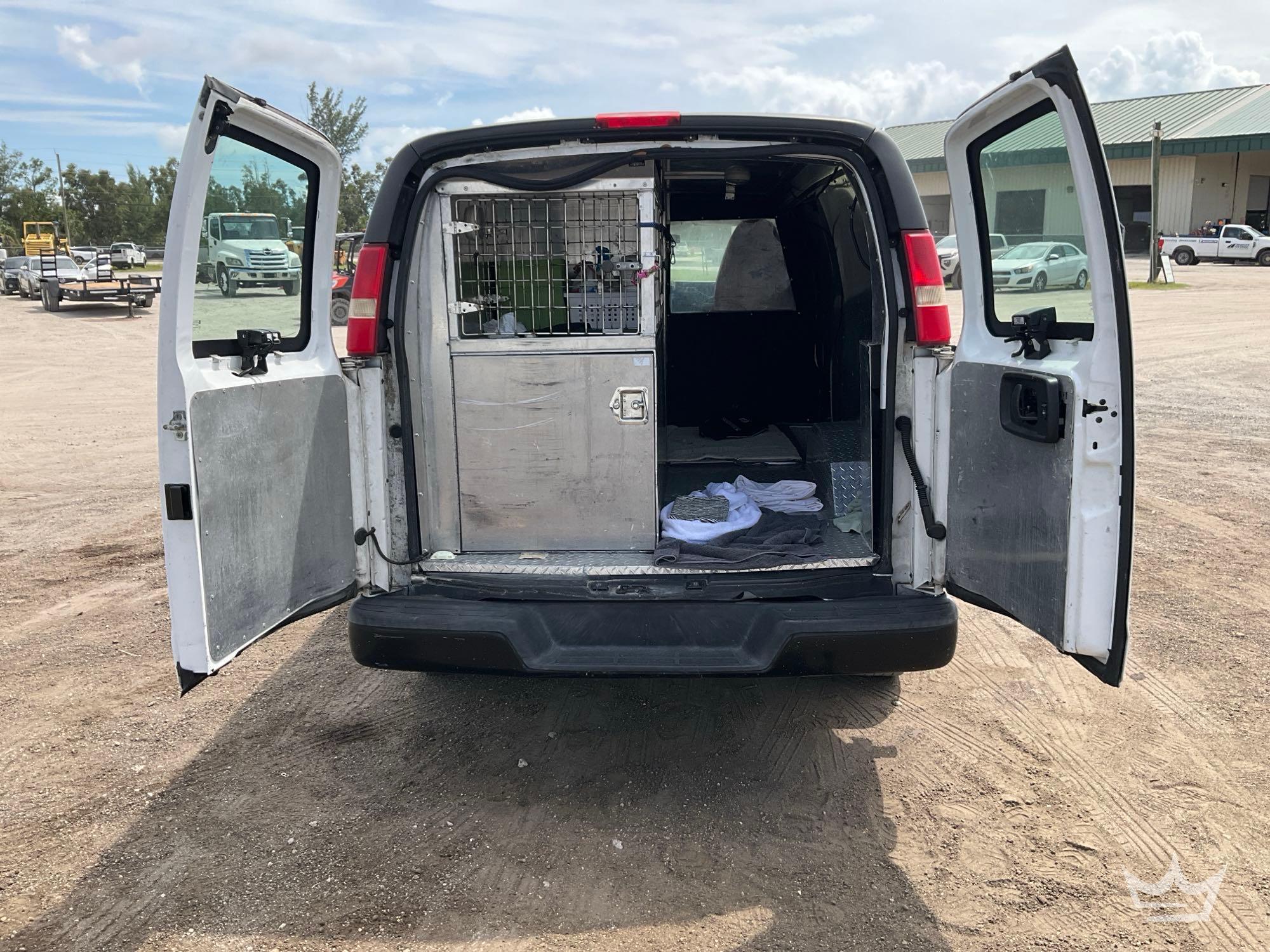 2014 Chevrolet EXPRESS 2500