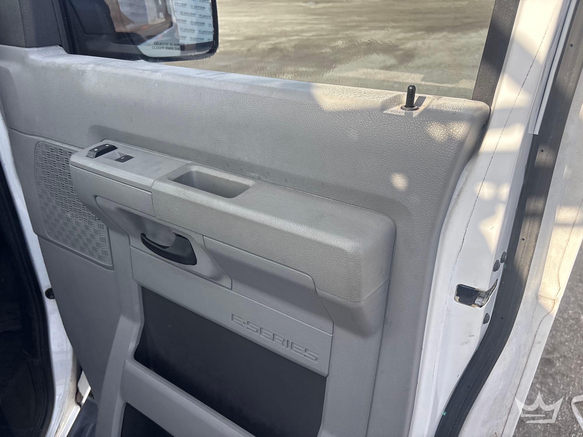 2012 Ford E-250