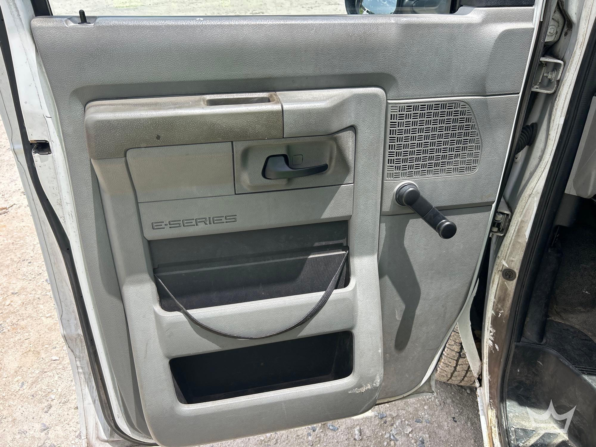2011 Ford E-250