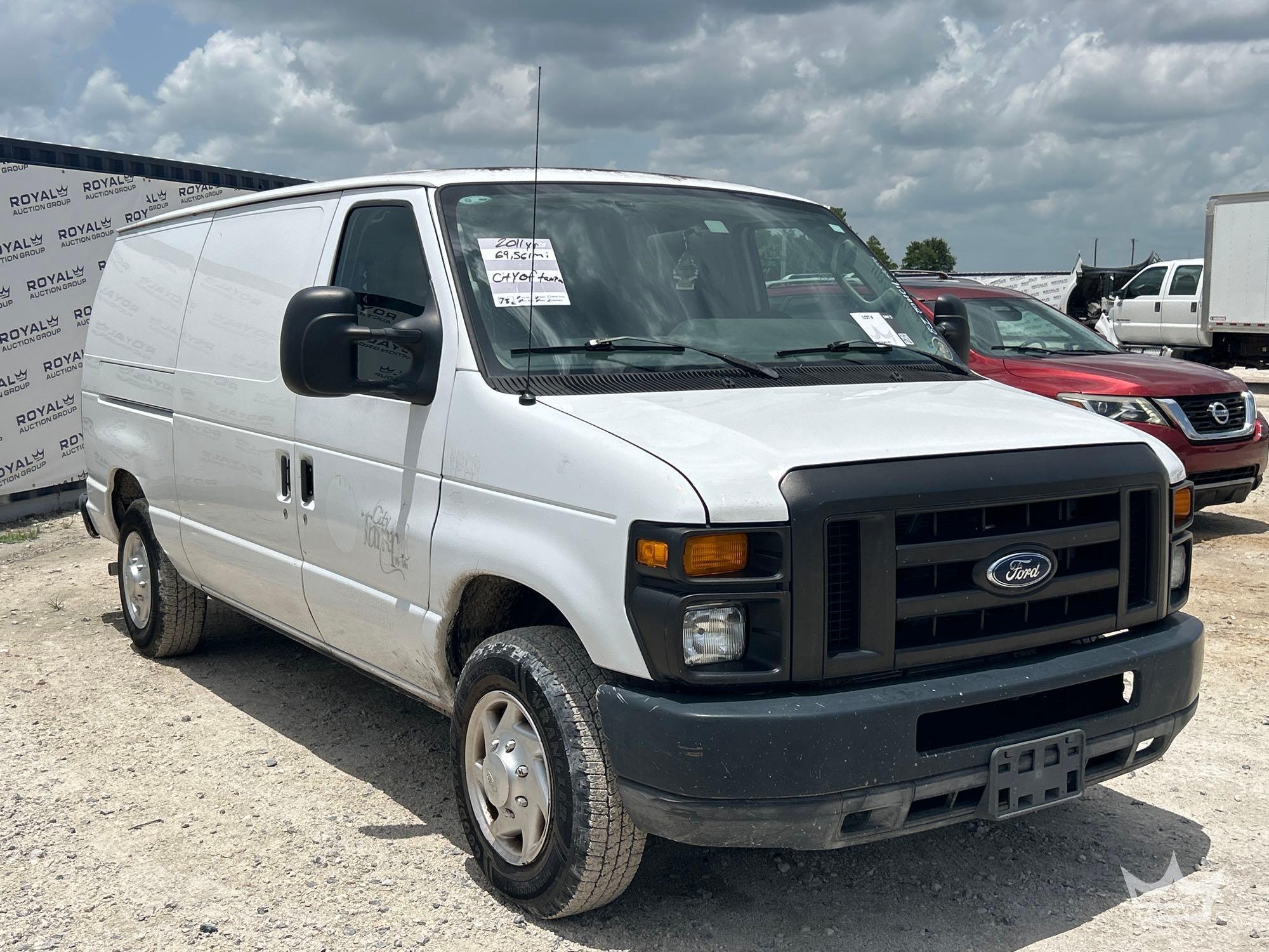 2011 Ford E-250