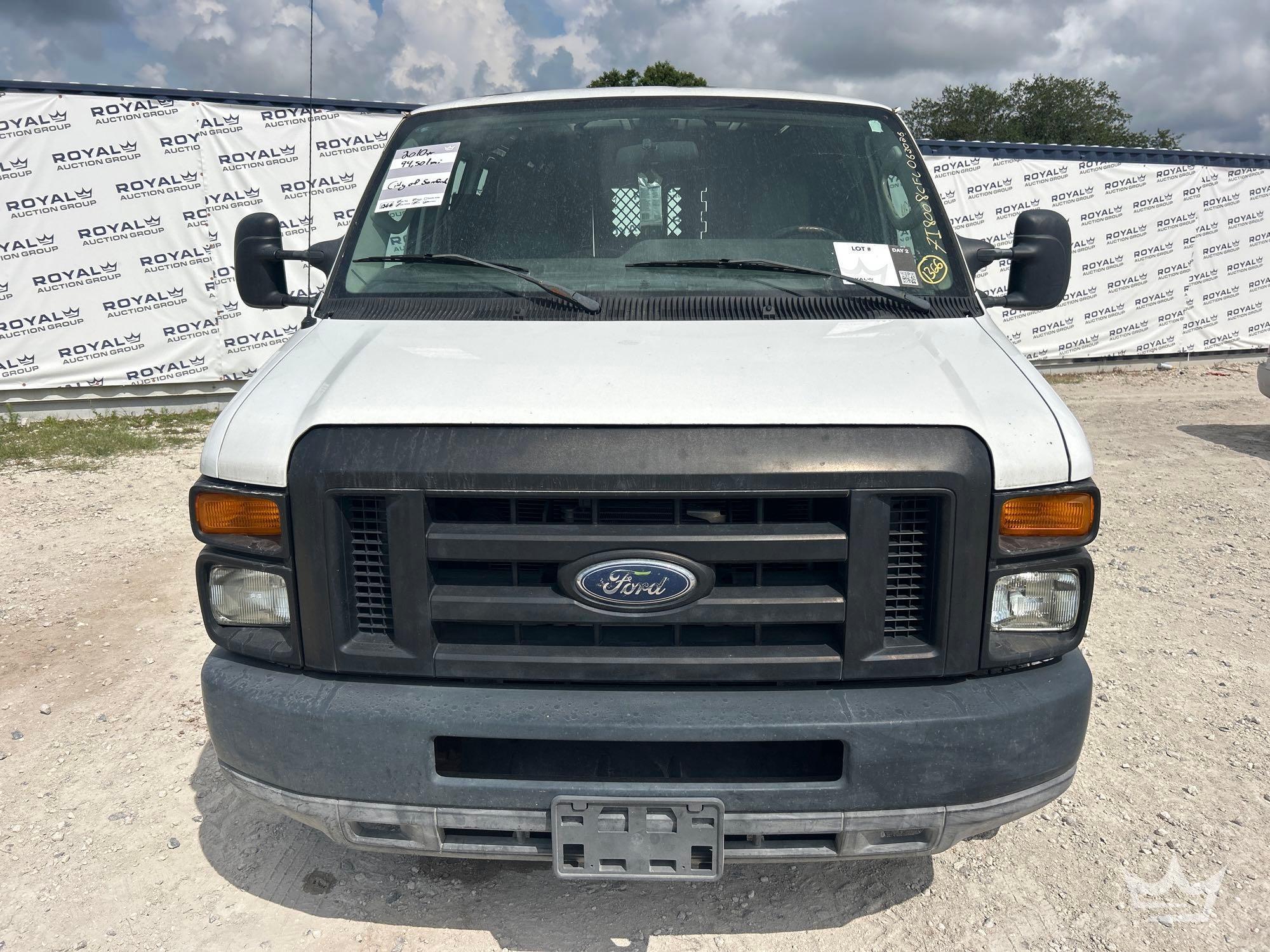 2010 Ford E-250