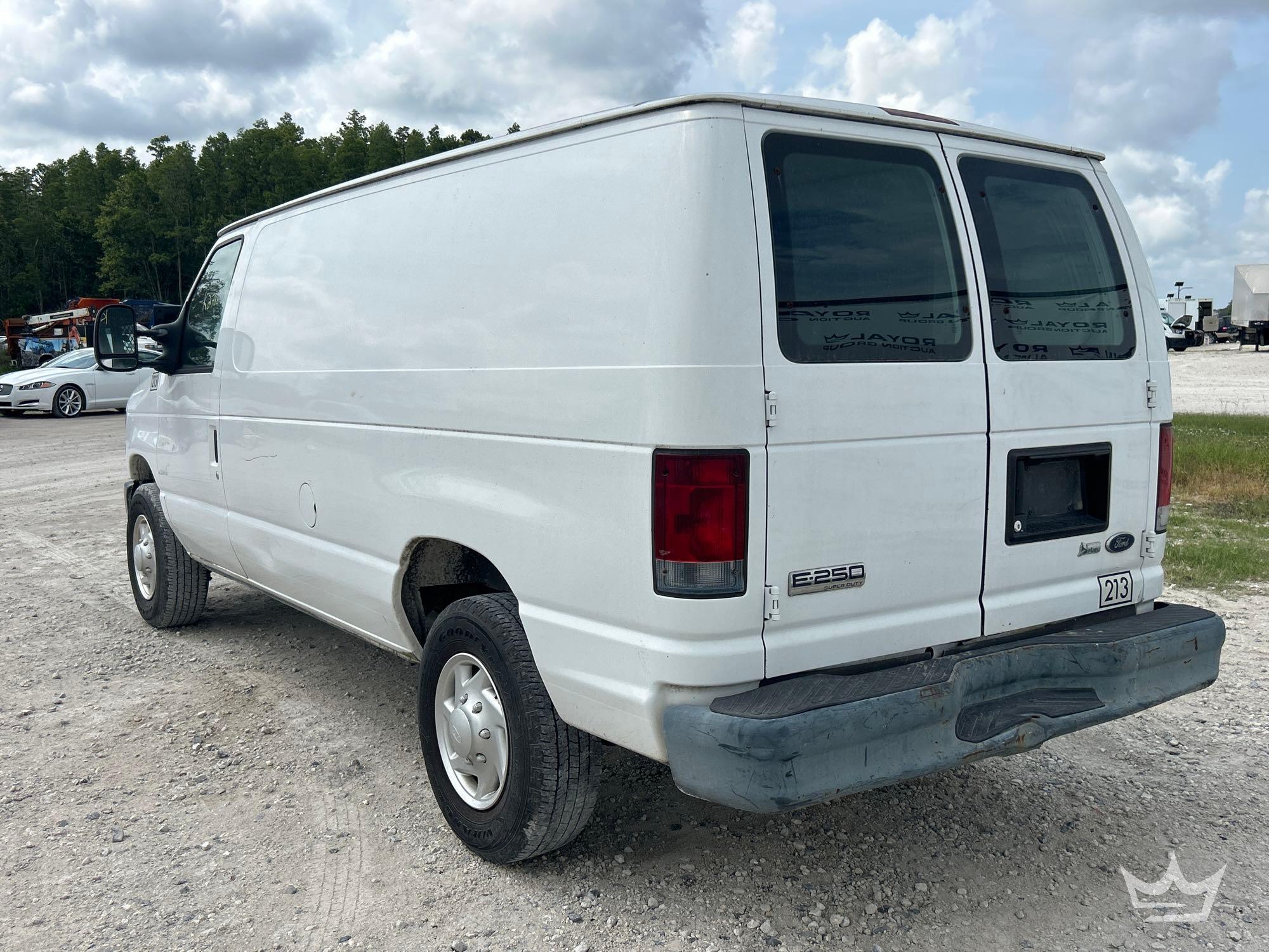 2010 Ford E-250