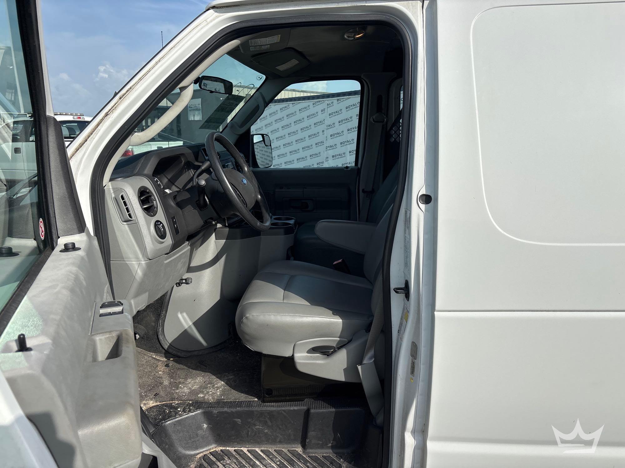 2014 Ford E150