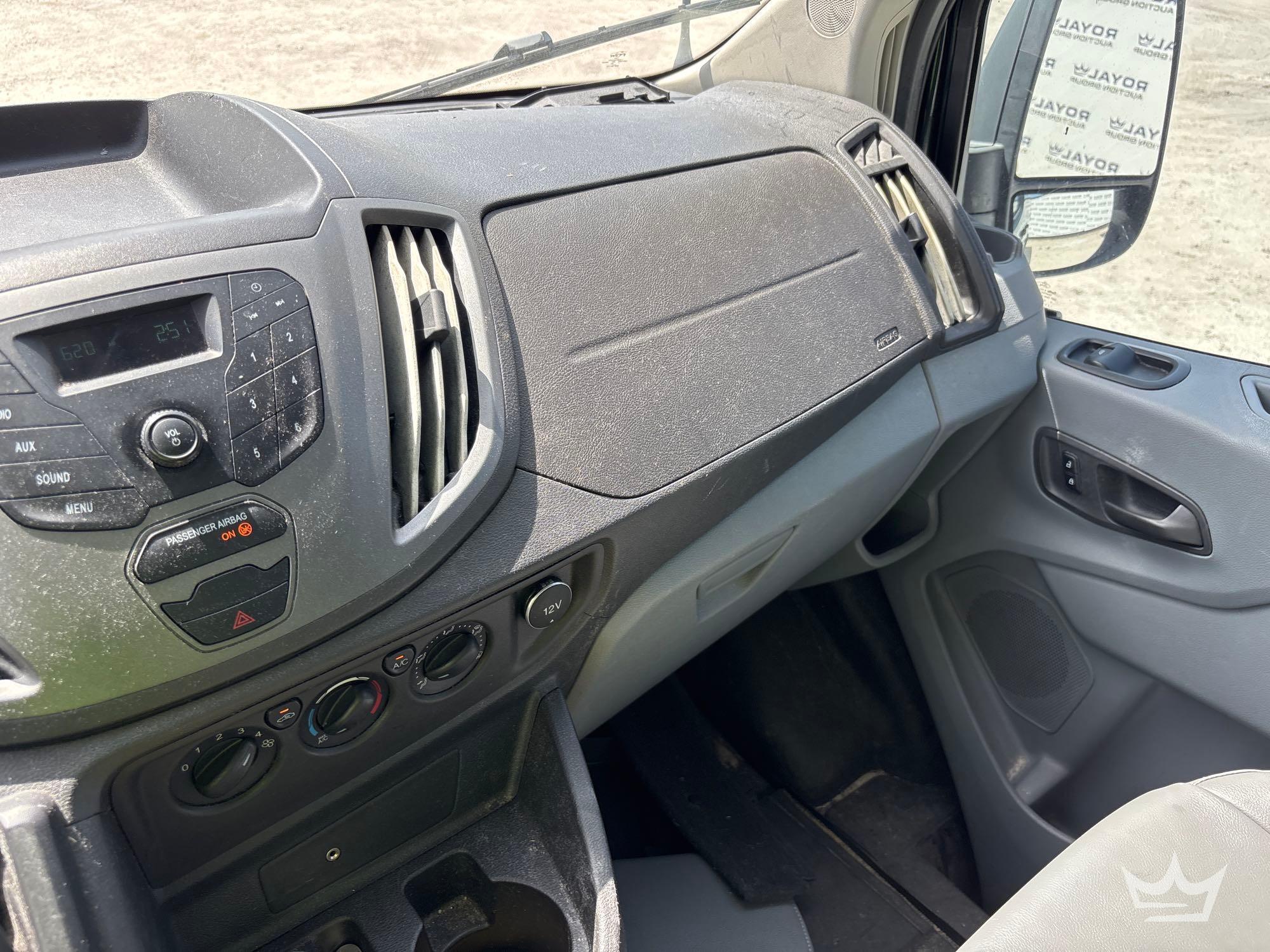 2017 Ford TRANSIT