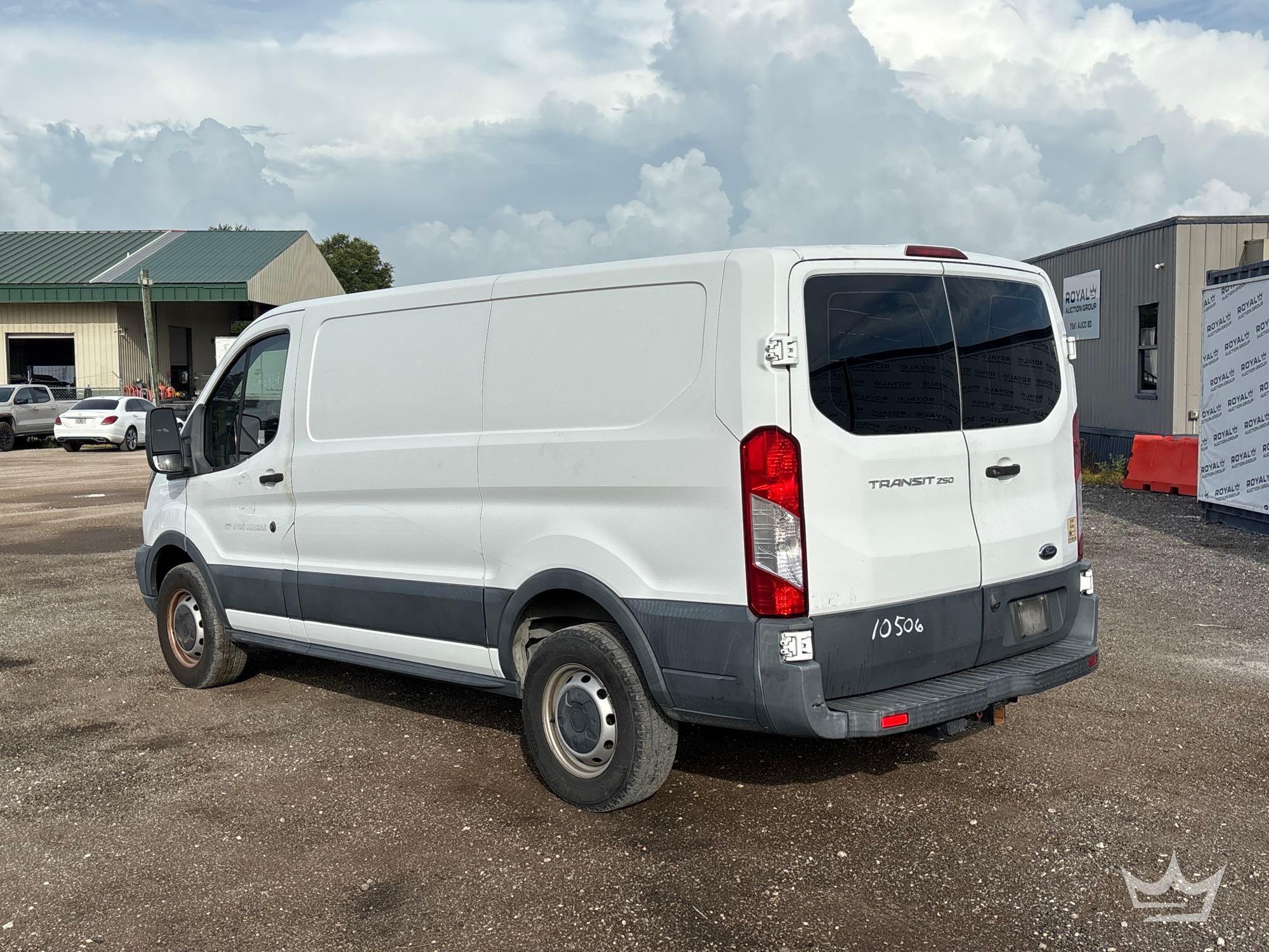 2018 Ford TRANSIT