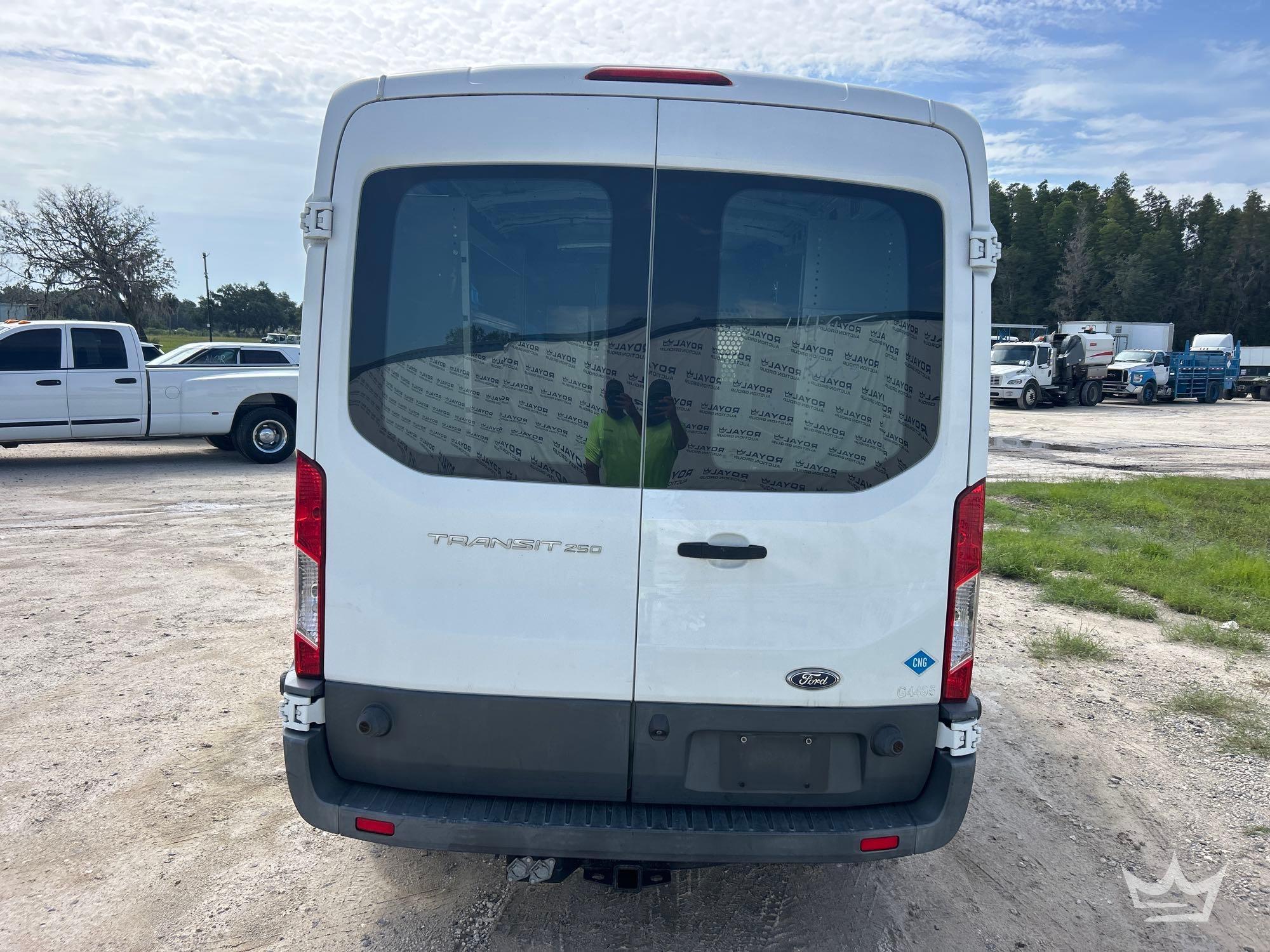 2017 Ford TRANSIT