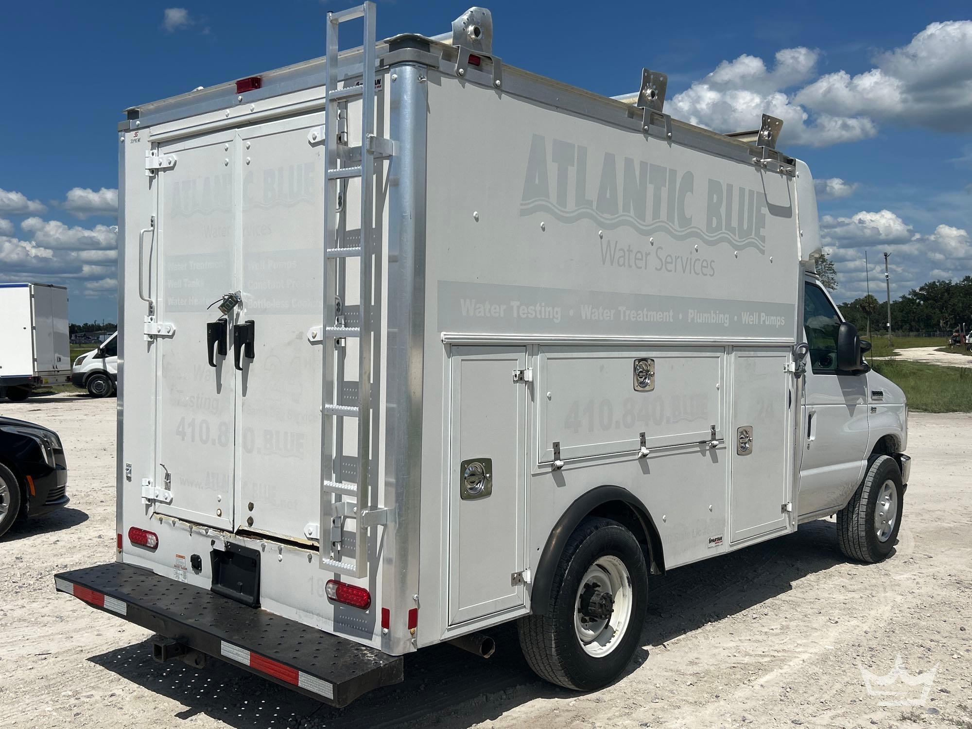 2017 Ford E350