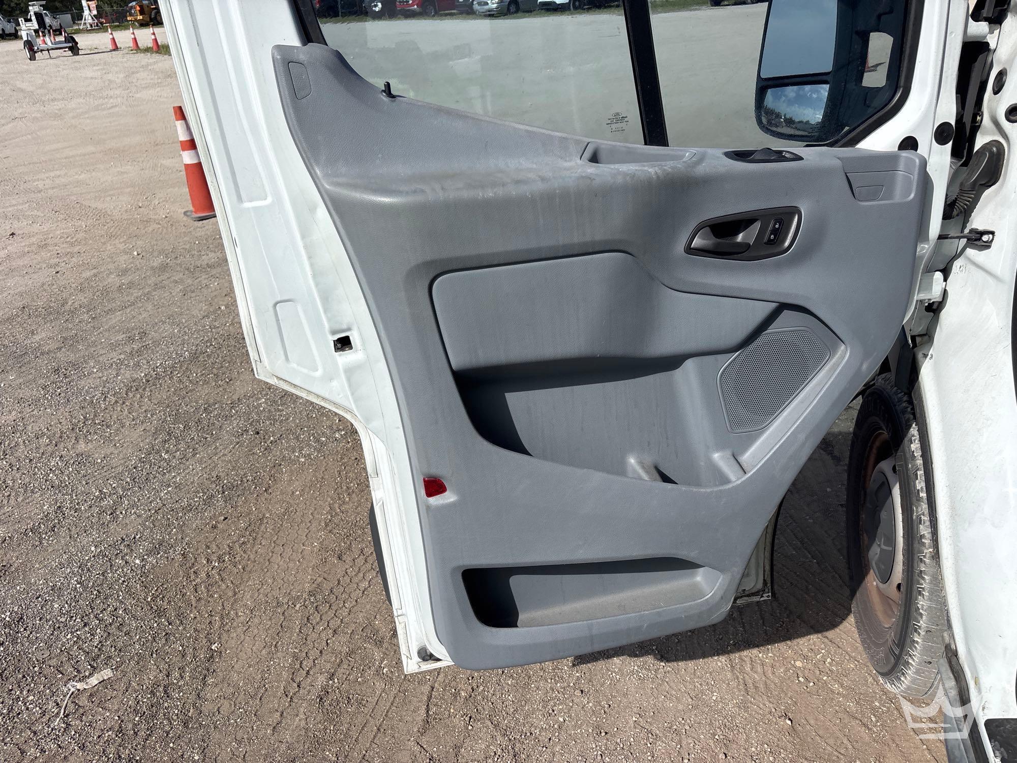 2015 Ford TRANSIT