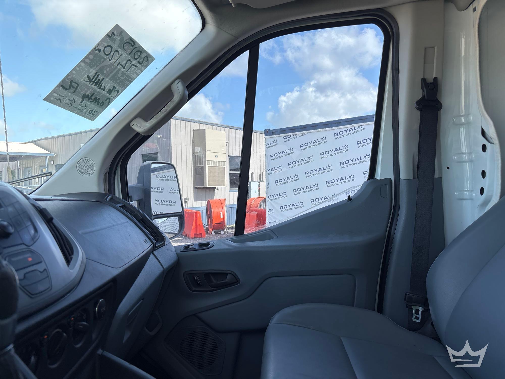 2015 Ford TRANSIT