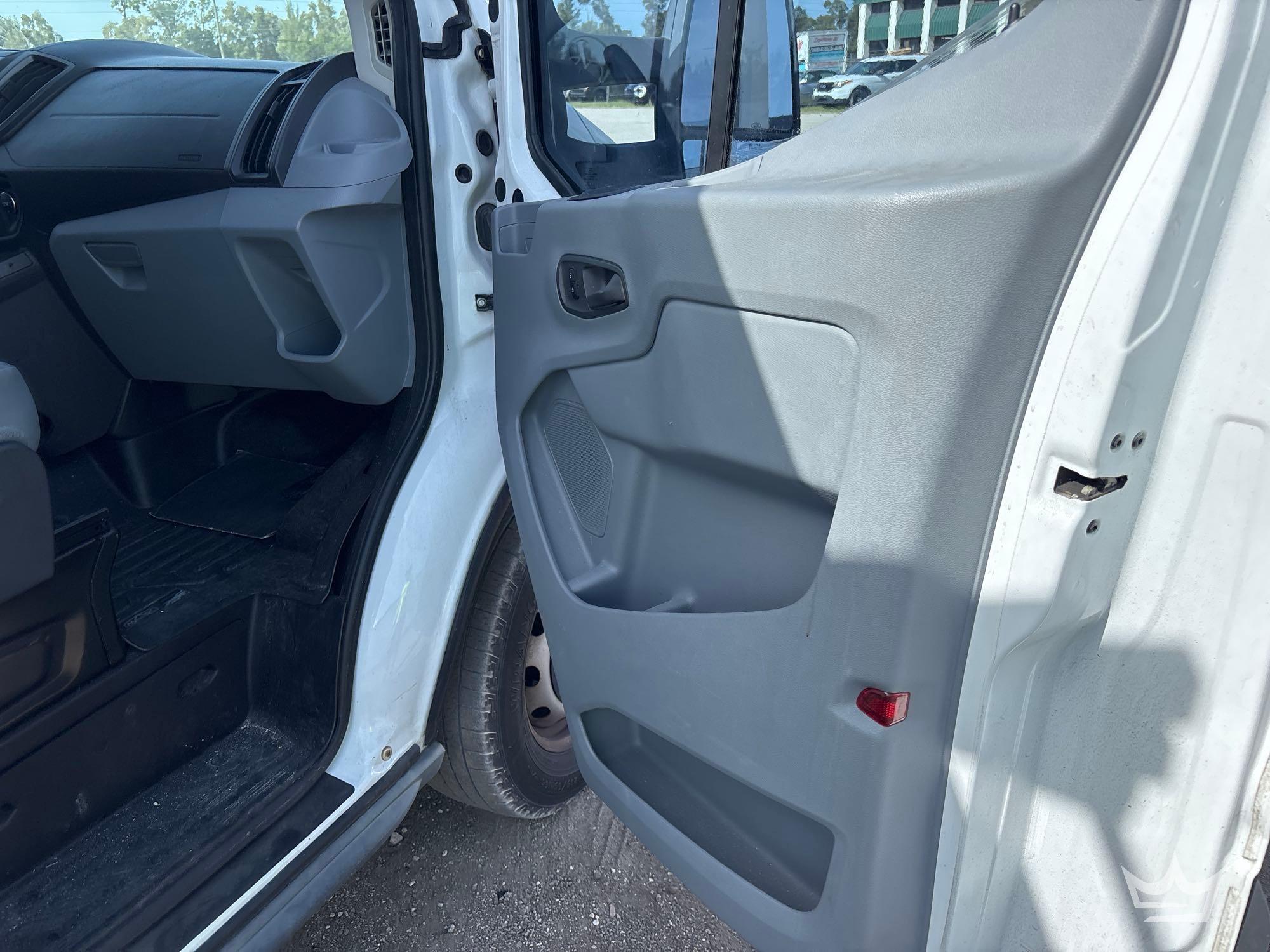 2015 Ford TRANSIT