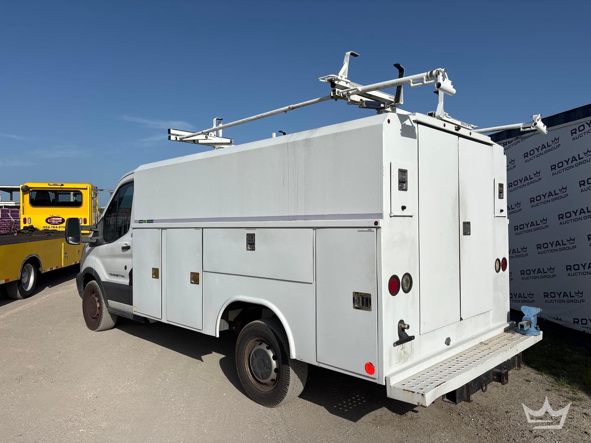 2015 Ford TRANSIT