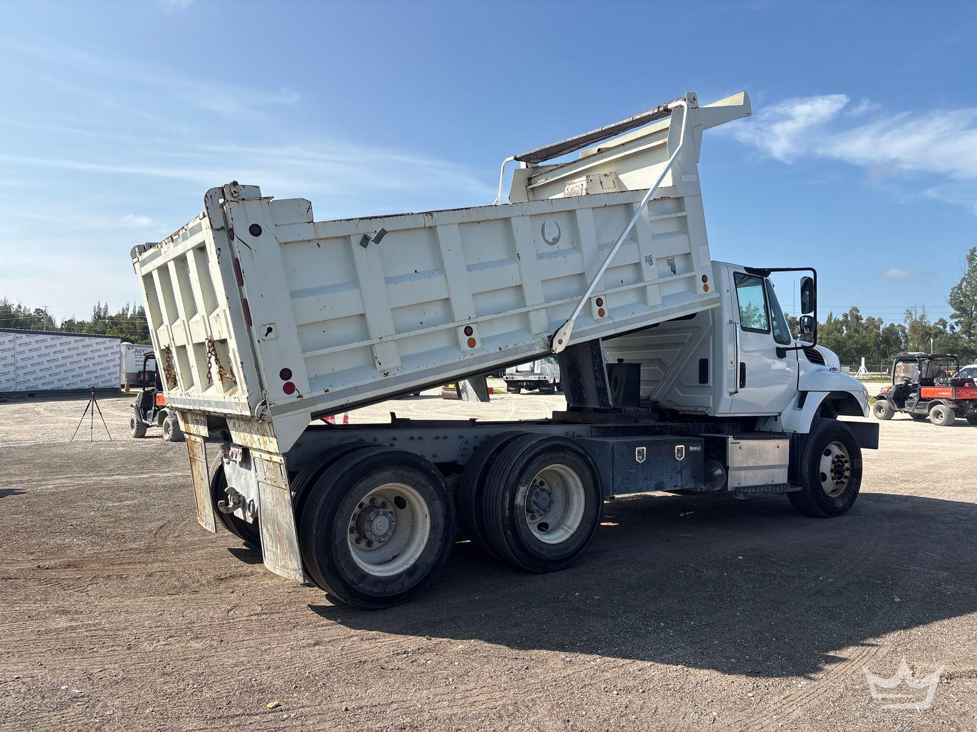 2016 International WORKSTAR