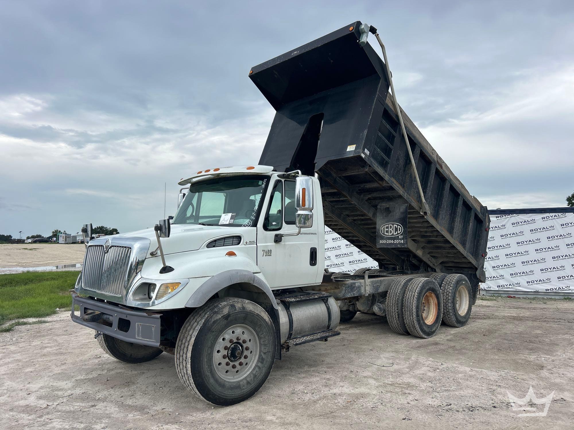 2006 International 7400