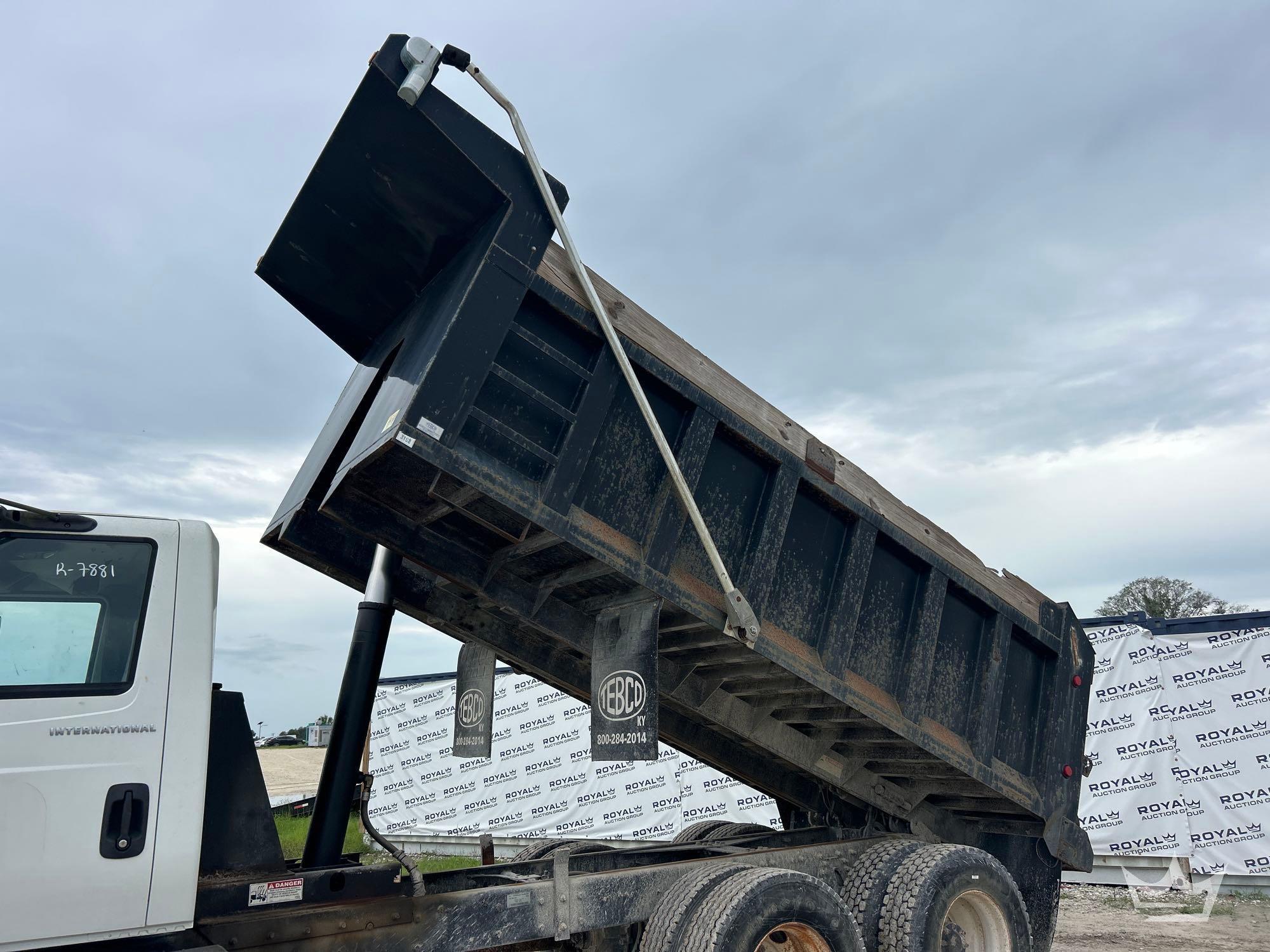 2006 International 7400