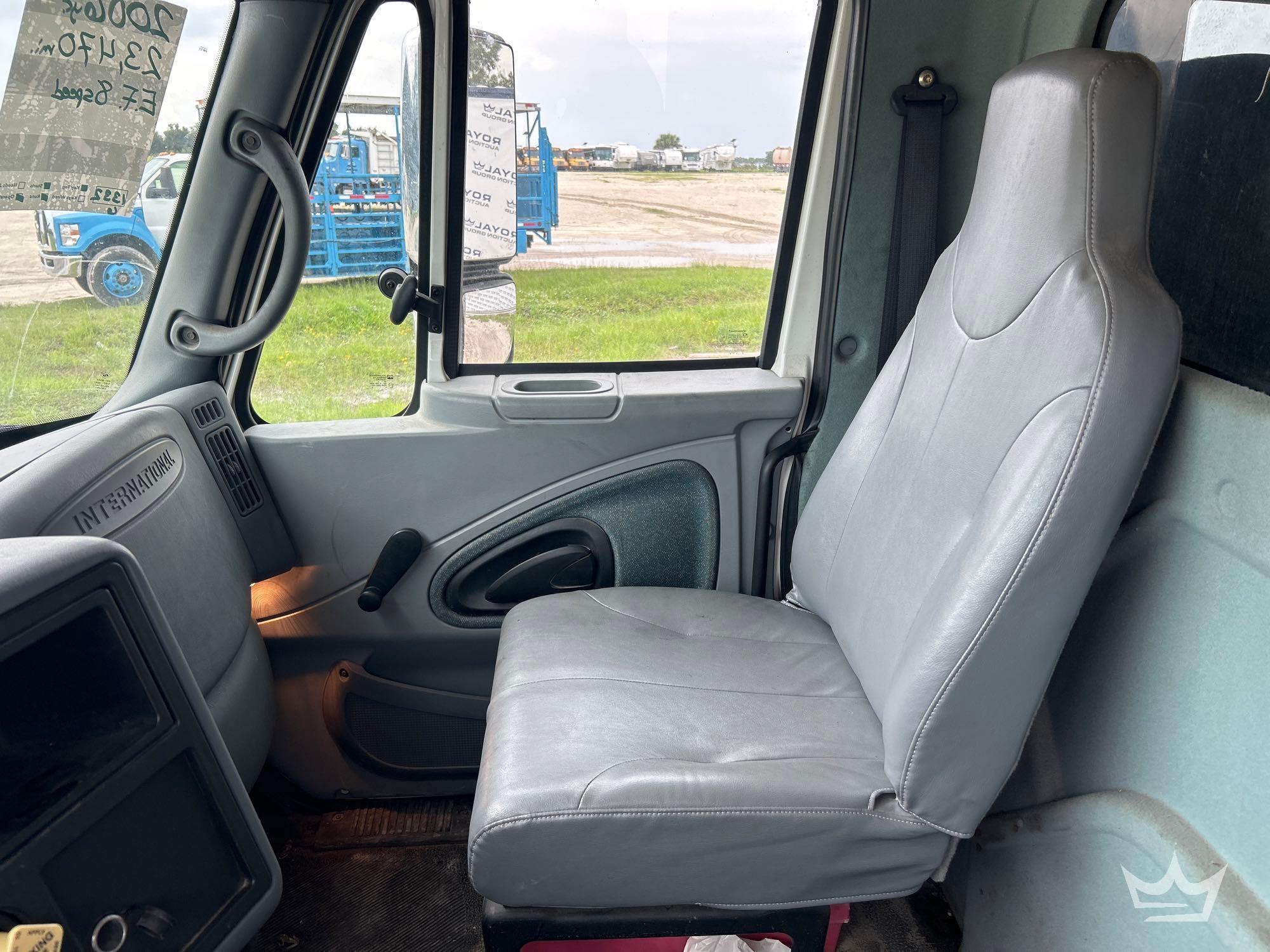 2006 International 7400