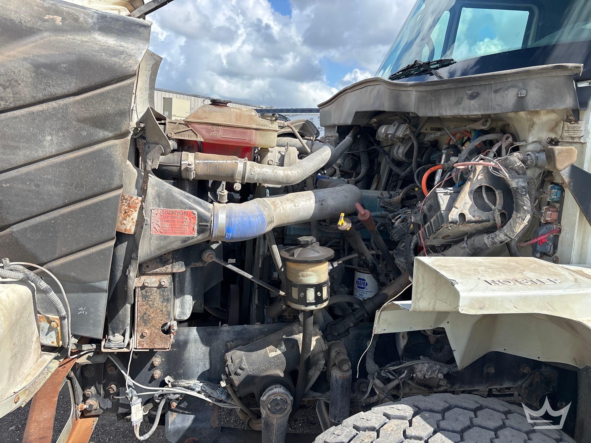 2004 International 7400