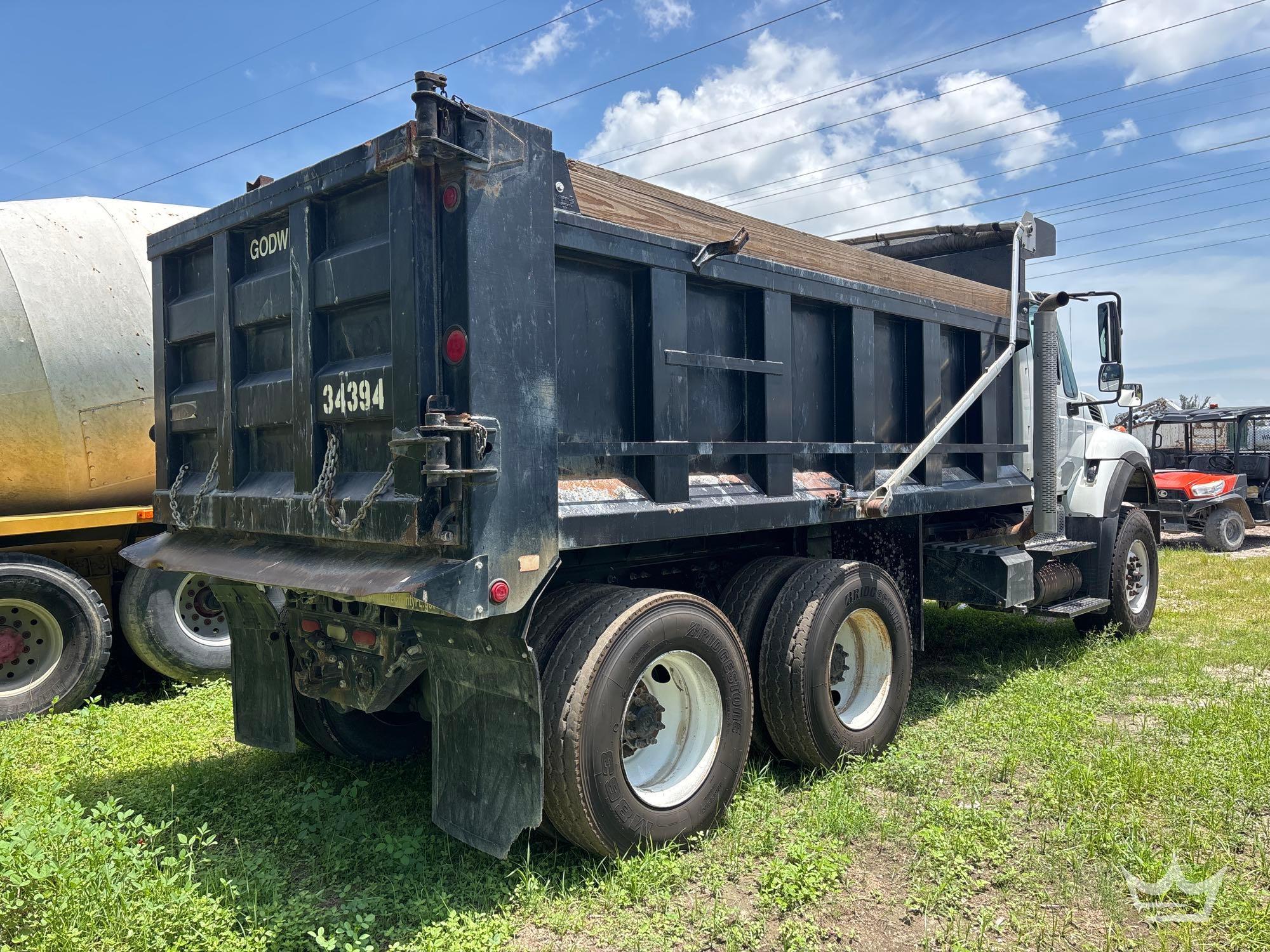 2015 International WORKSTAR